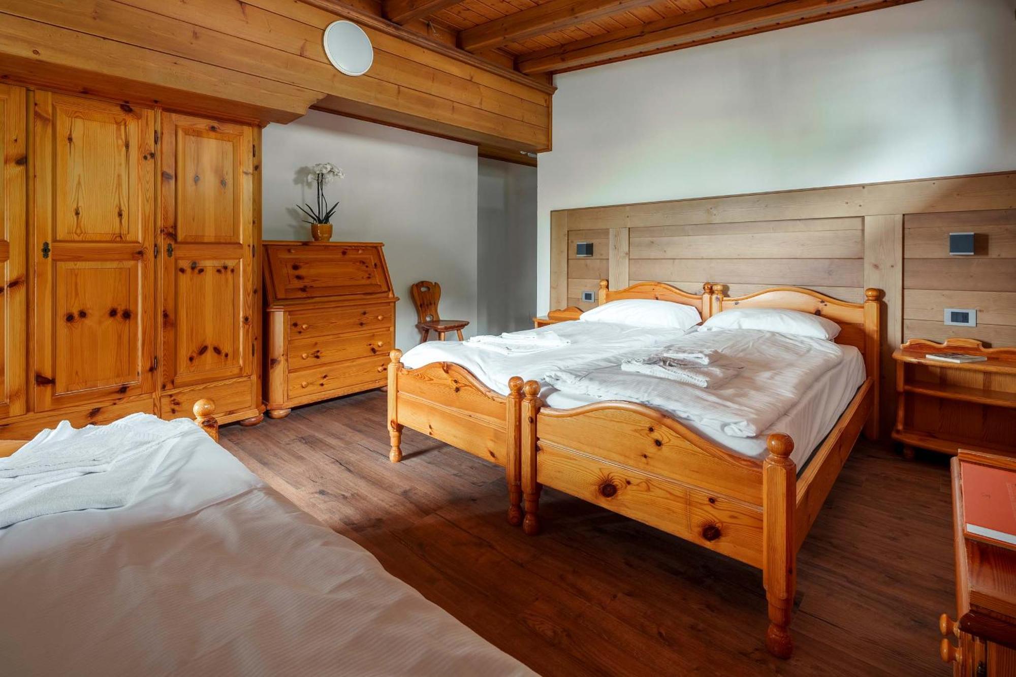 Triple Room with Balcony