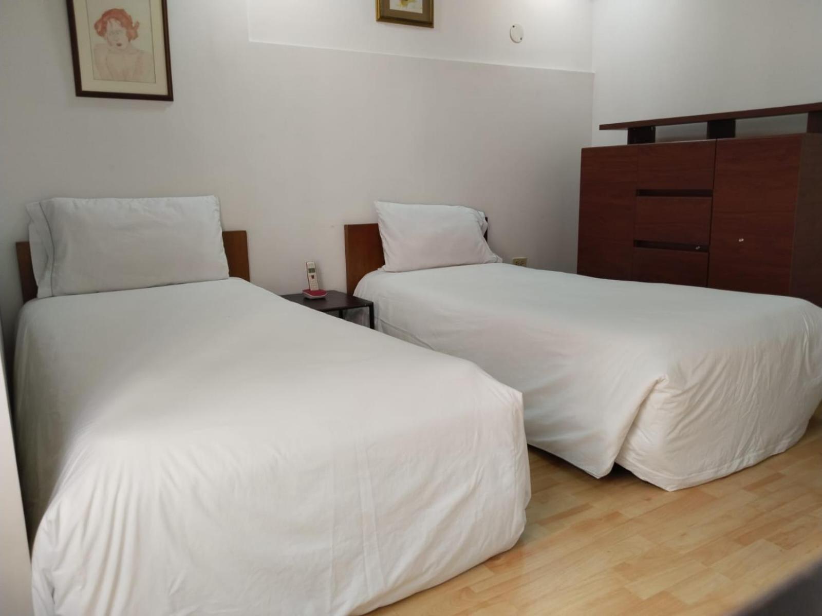 Twin Room,1604777677:JPEG