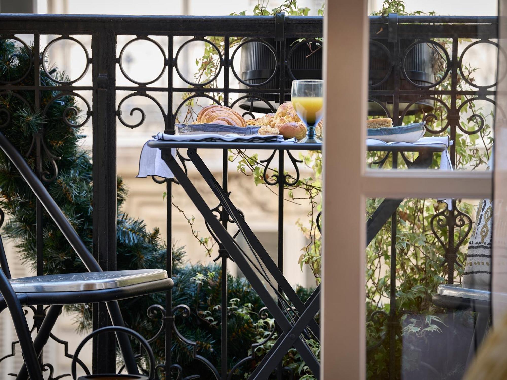 Deluxe Double Room Balcony