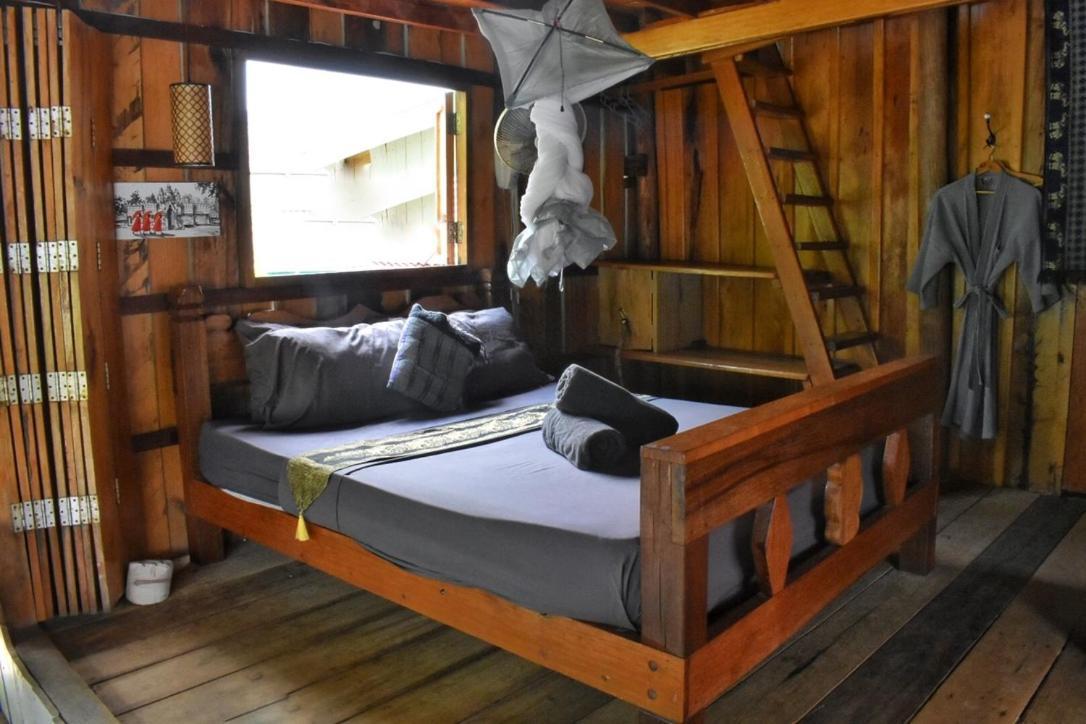 Deluxe Triple Room Sea View