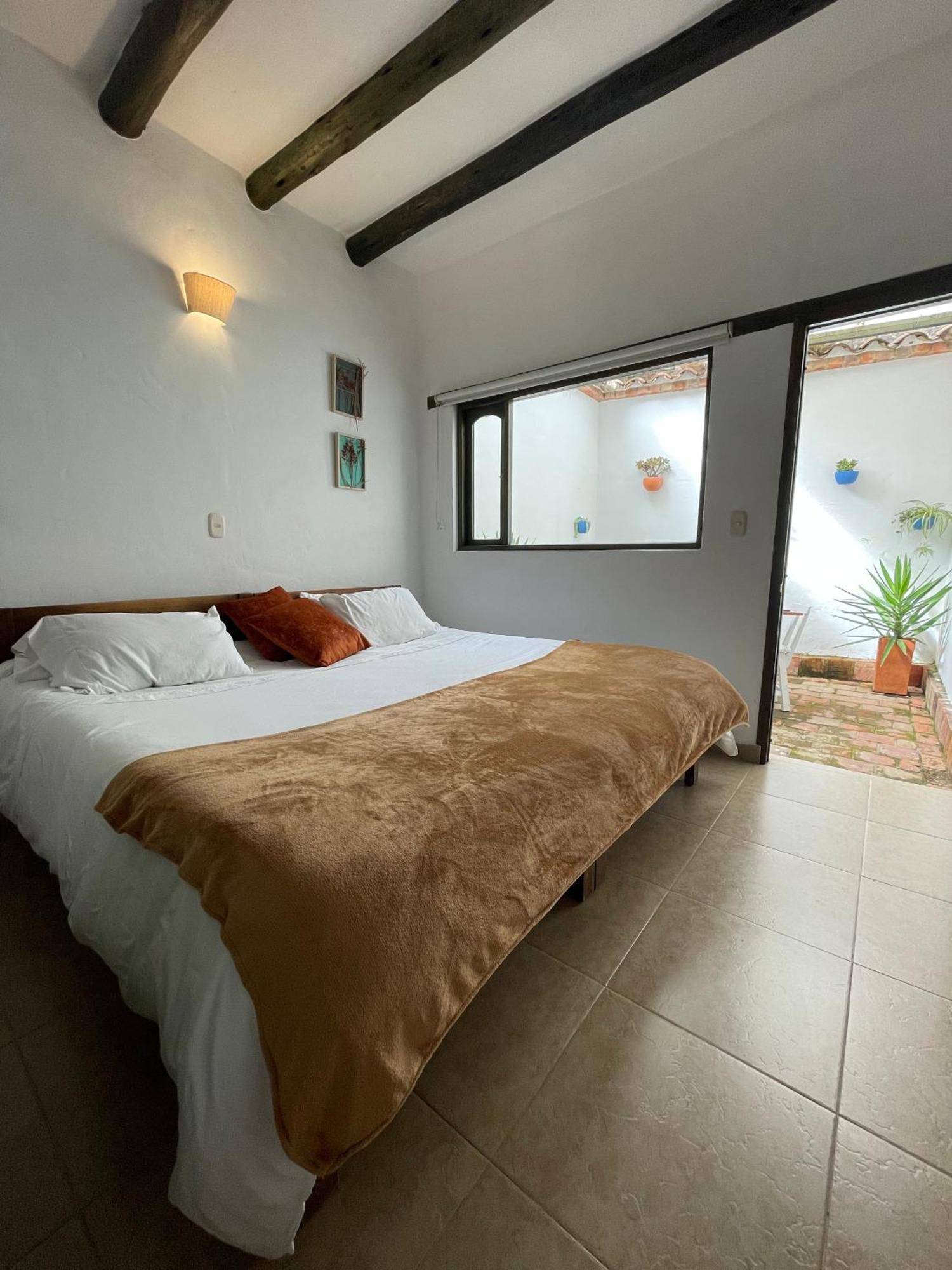 Habitación Doble con patio
