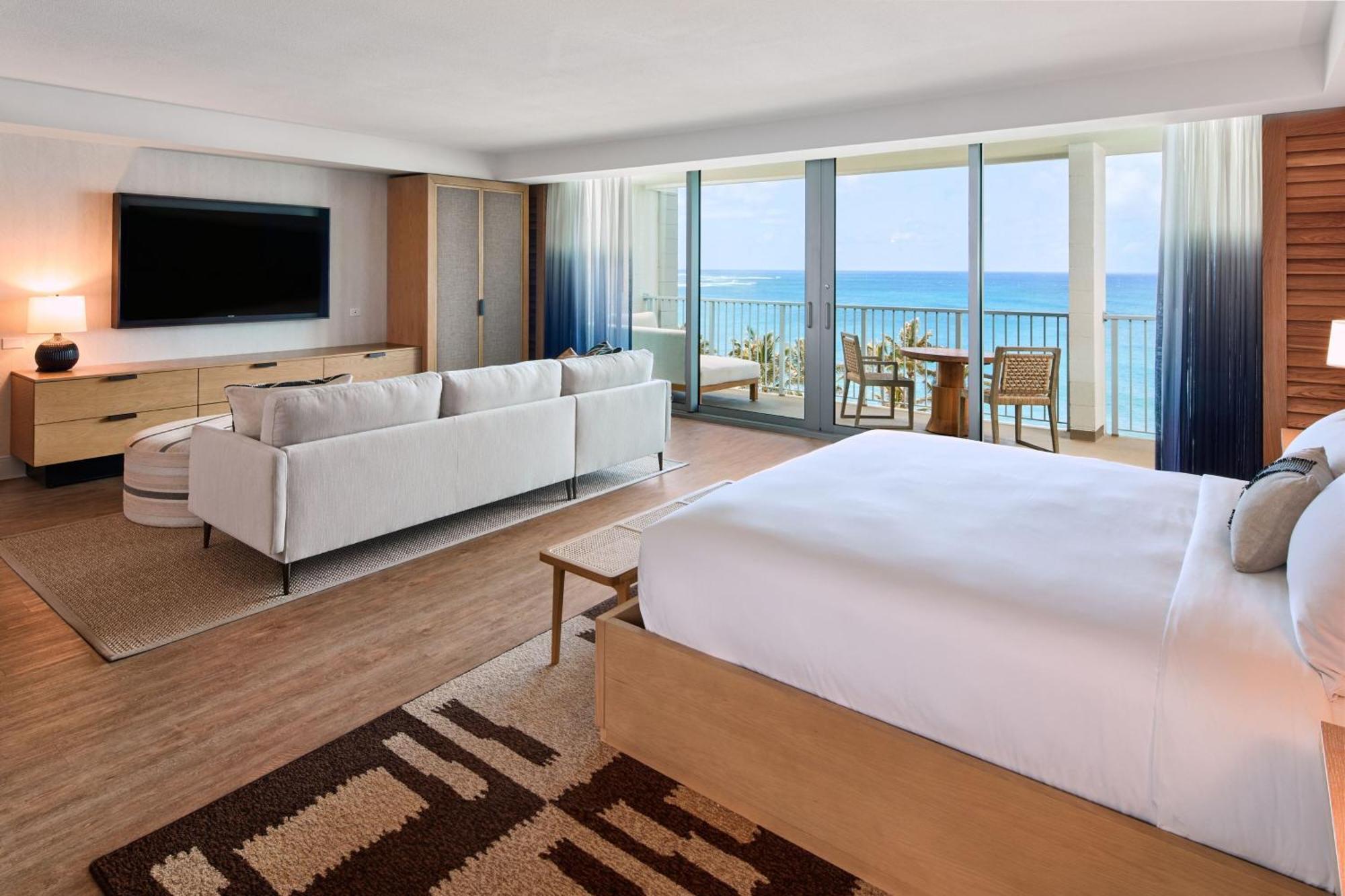 Suite mit Kingsize-Bett, Schlafsofa und Balkon - direkt am Meer