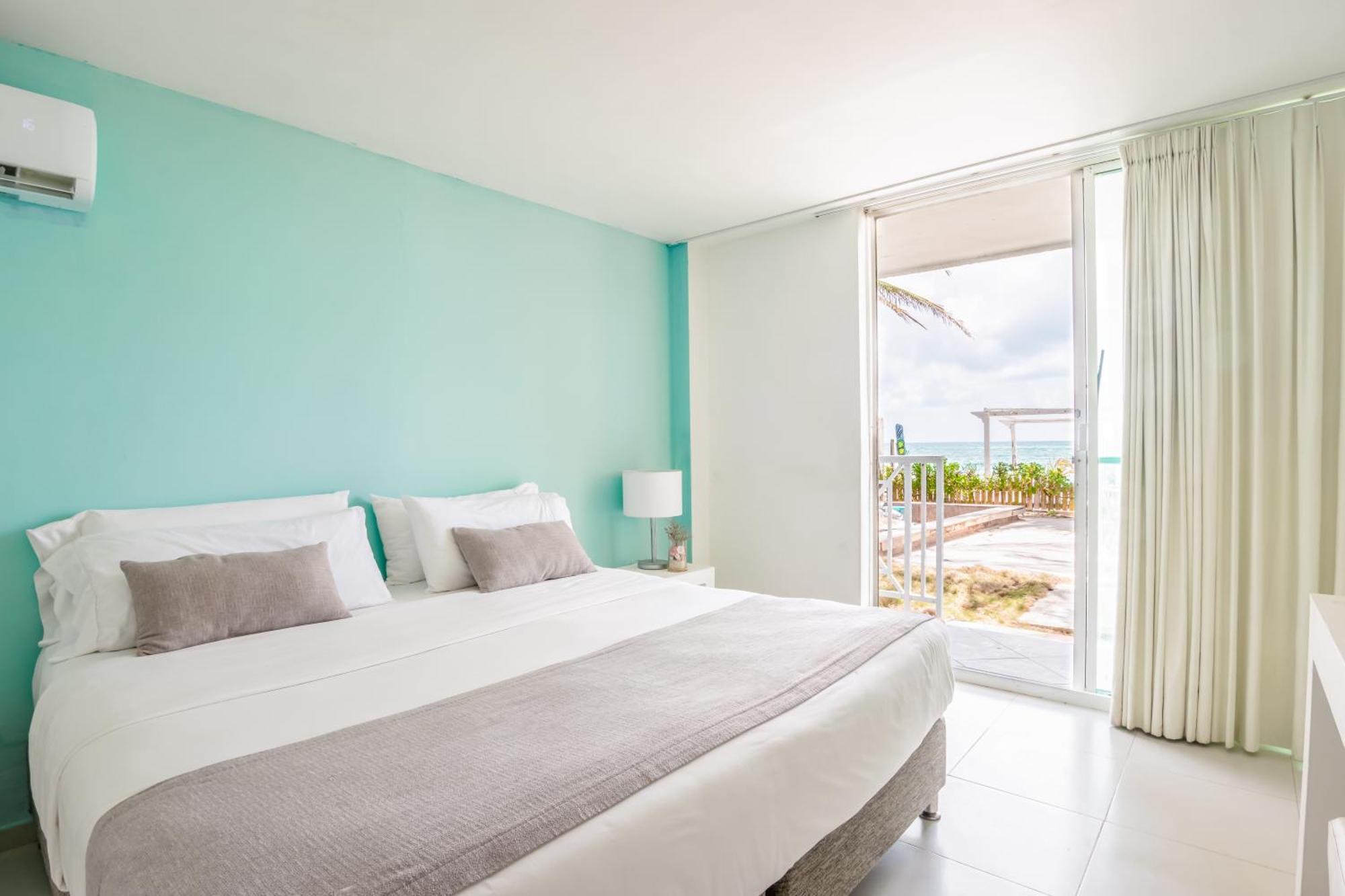 Queen Room with Sea View