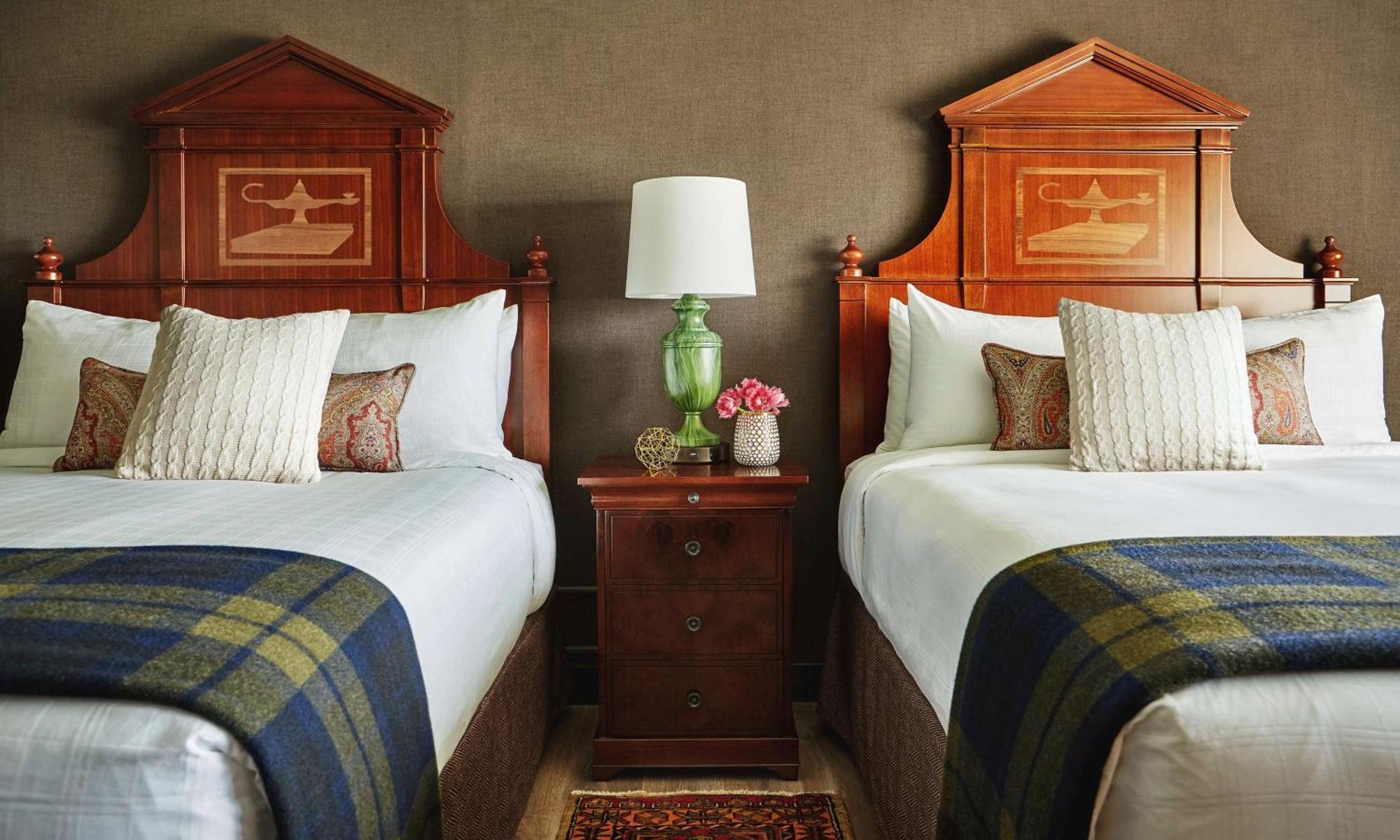 Graduate Queen Suite Two Queen Beds