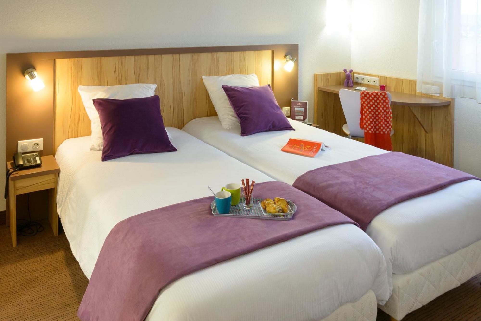 Two Connecting Double Rooms