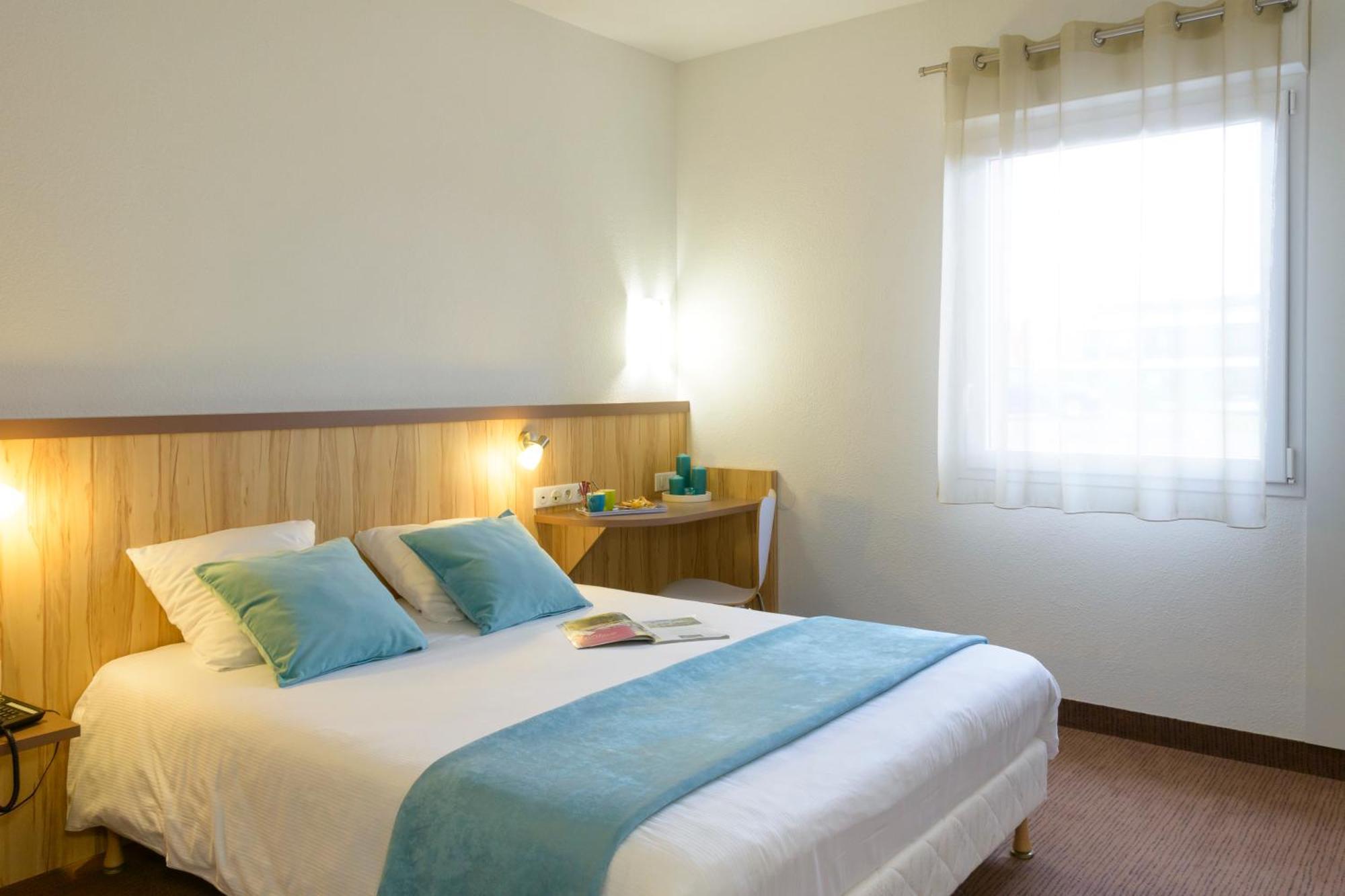 Two Connecting Double Rooms