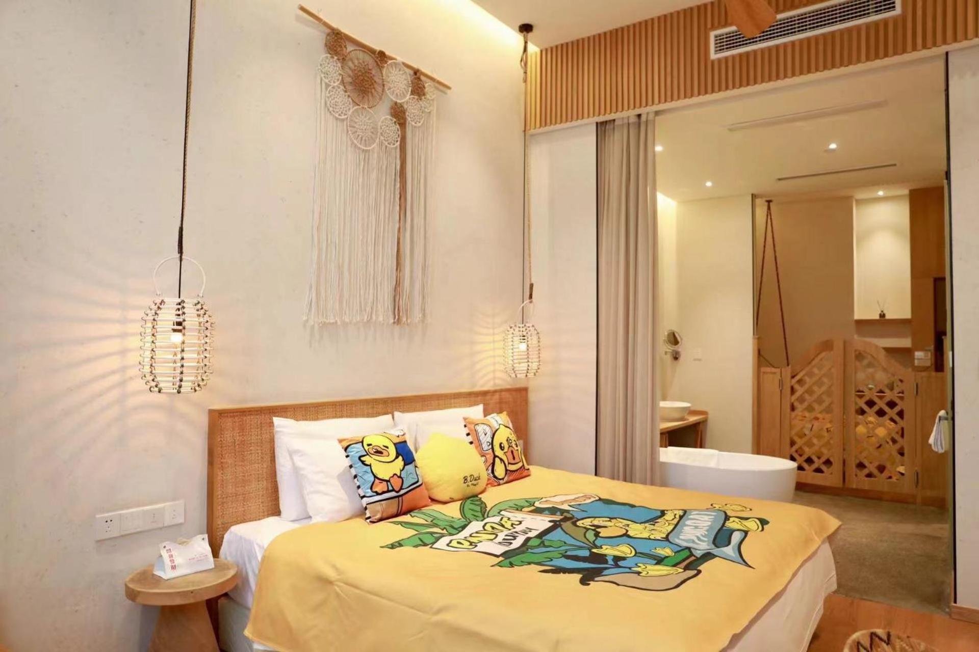 Deluxe Family Suite