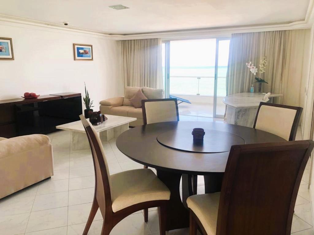Deluxe Suite with Sea View