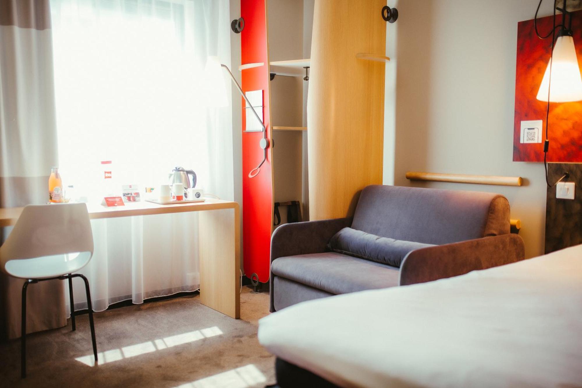 Standard Zimmer mit 1 Doppelbett und Einzelschlafsofa