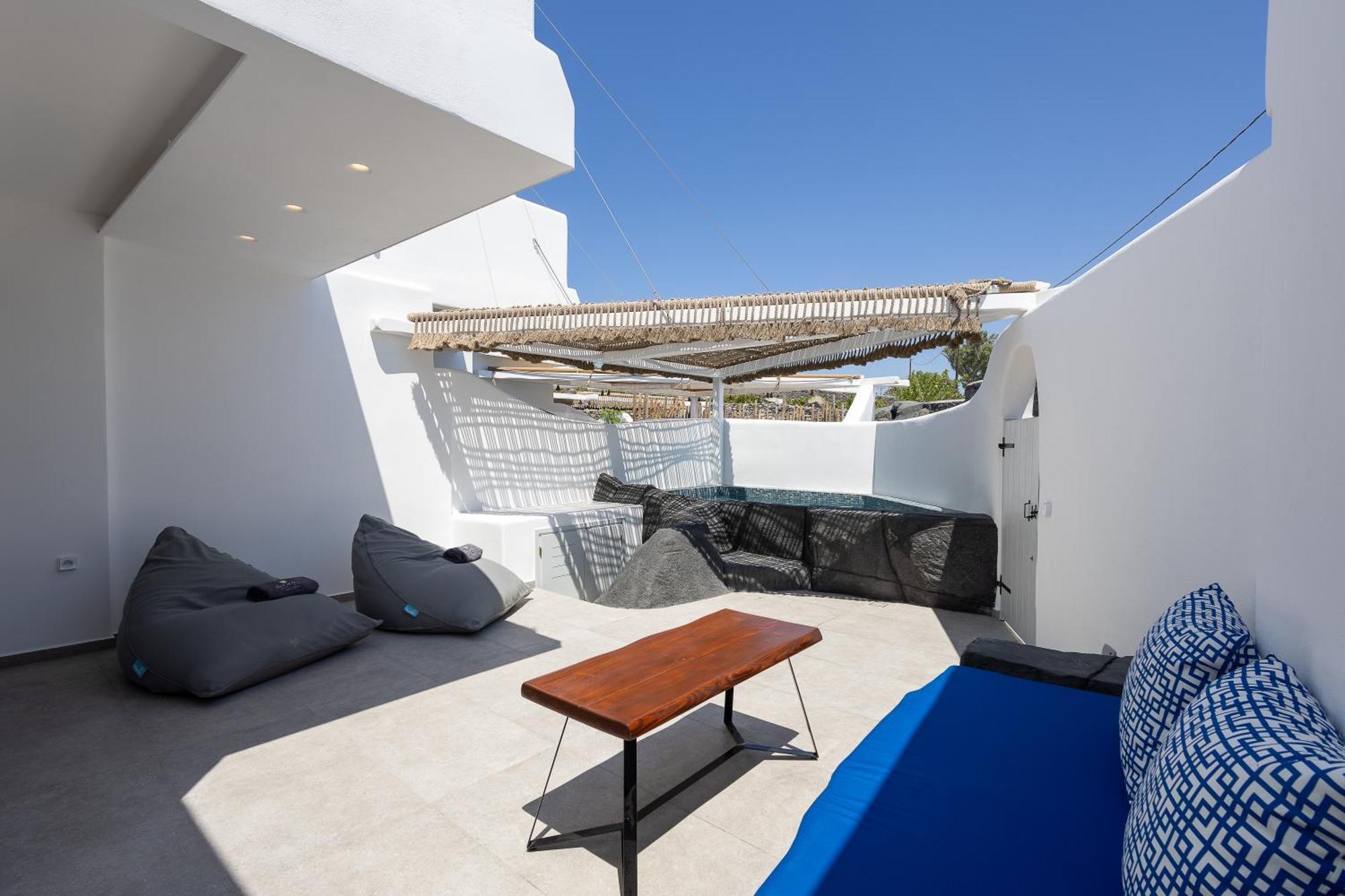 Premium Suite Private Heated Plunge Pool