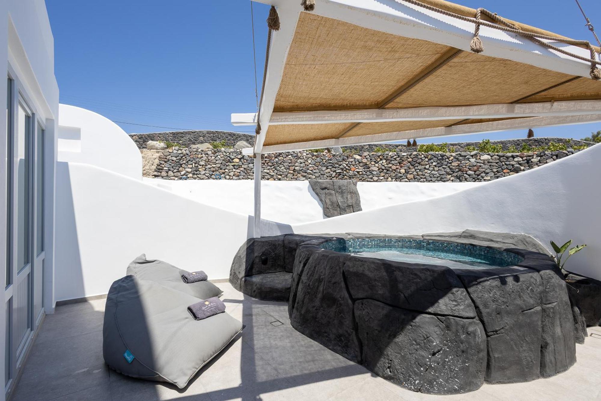 Two Bedroom Suite Private Heated Plunge Pool