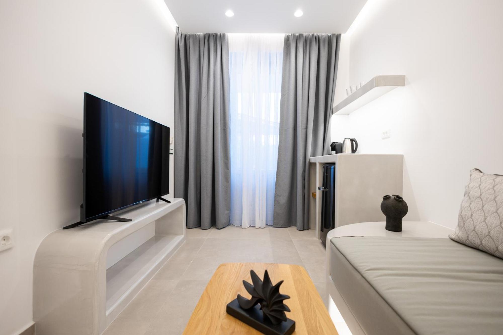 Junior Suite Private Jacuzzi