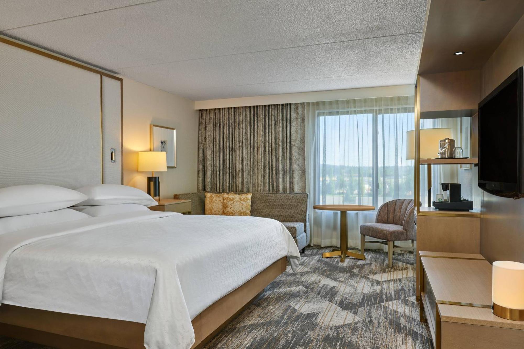 Guest Room 1 King