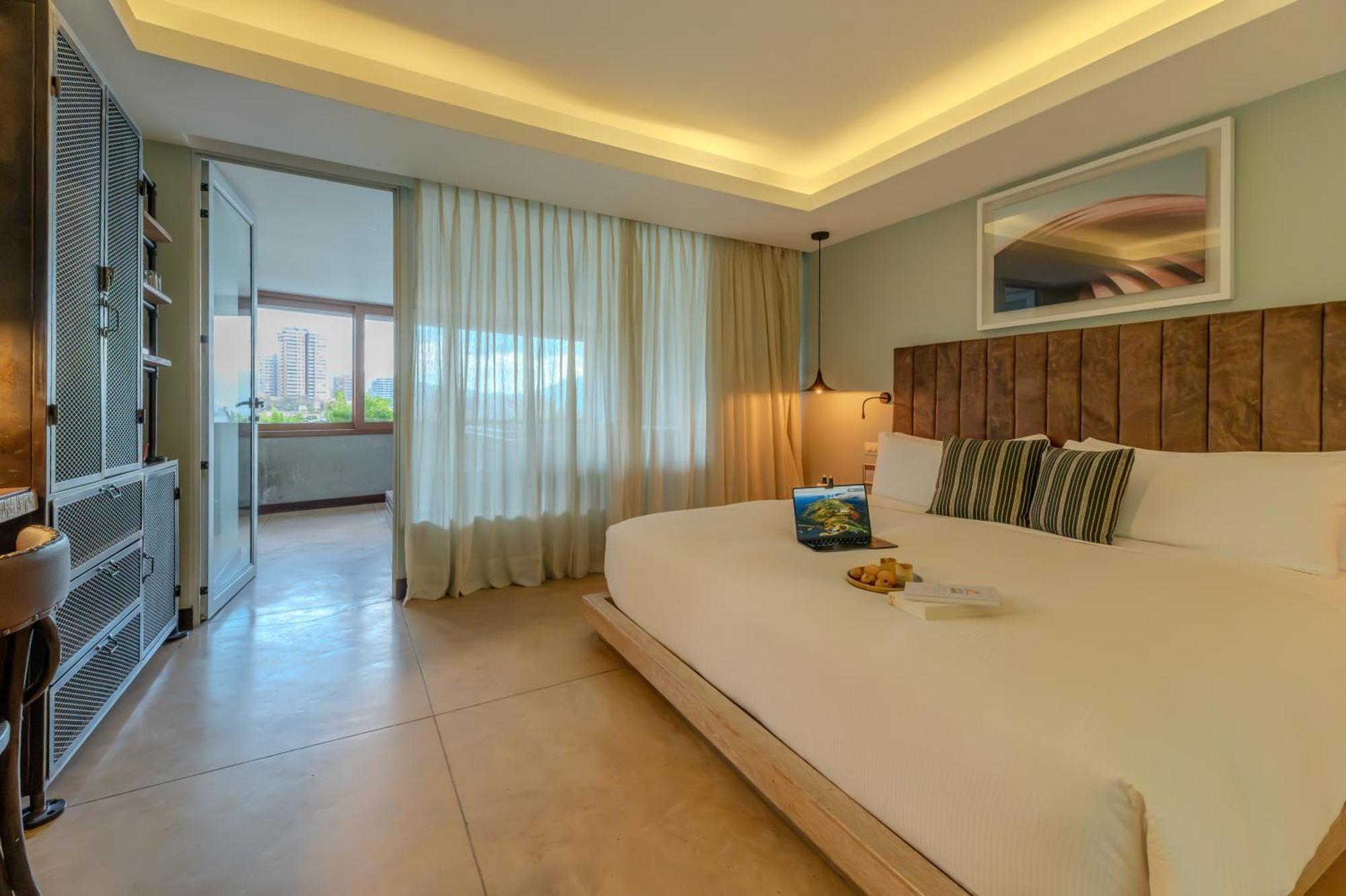 Exclusive Suite