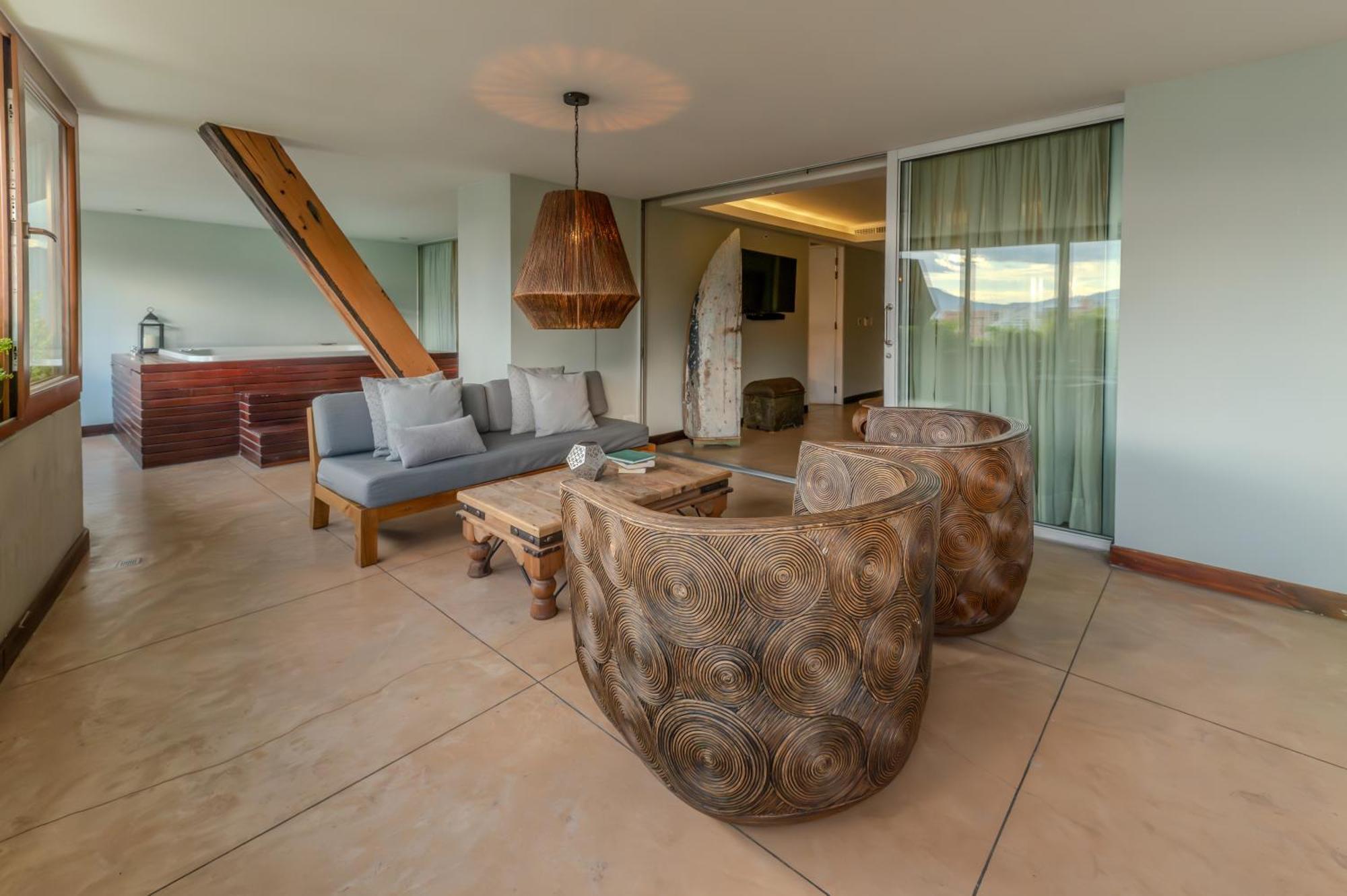 Exclusive Suite