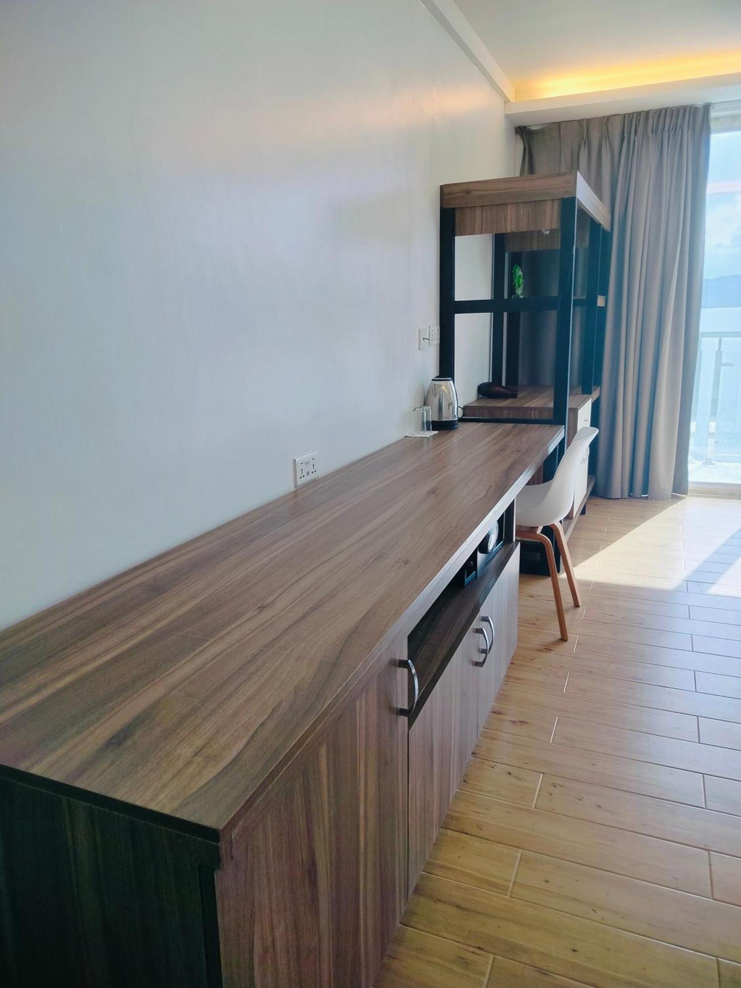 Queen Suite Sea View