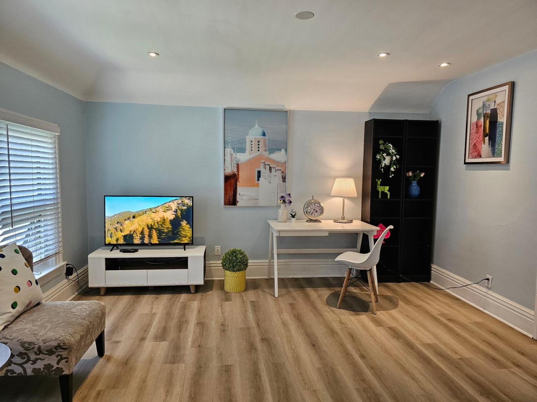 Queen Suite