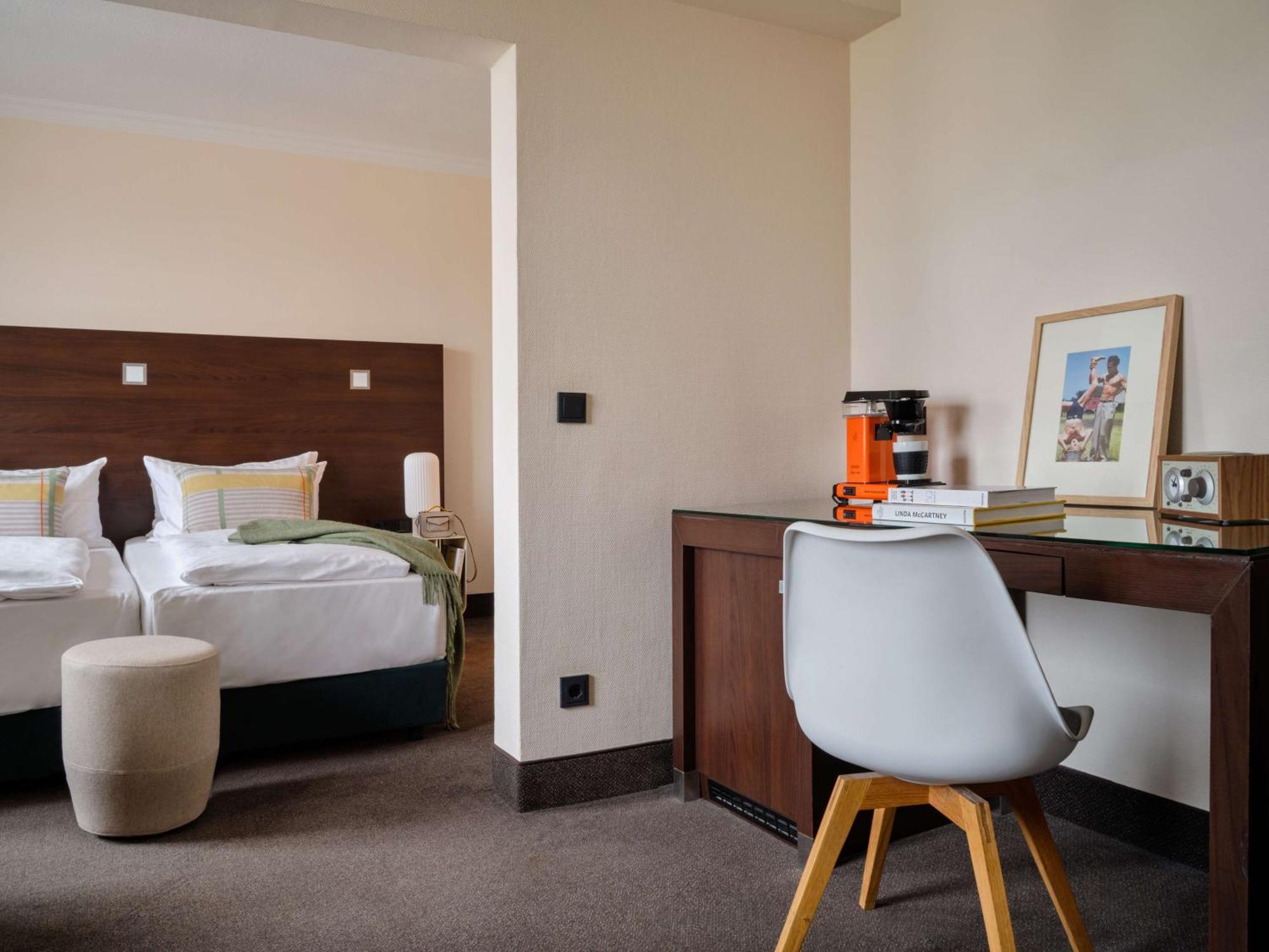 Signature Twin Room
