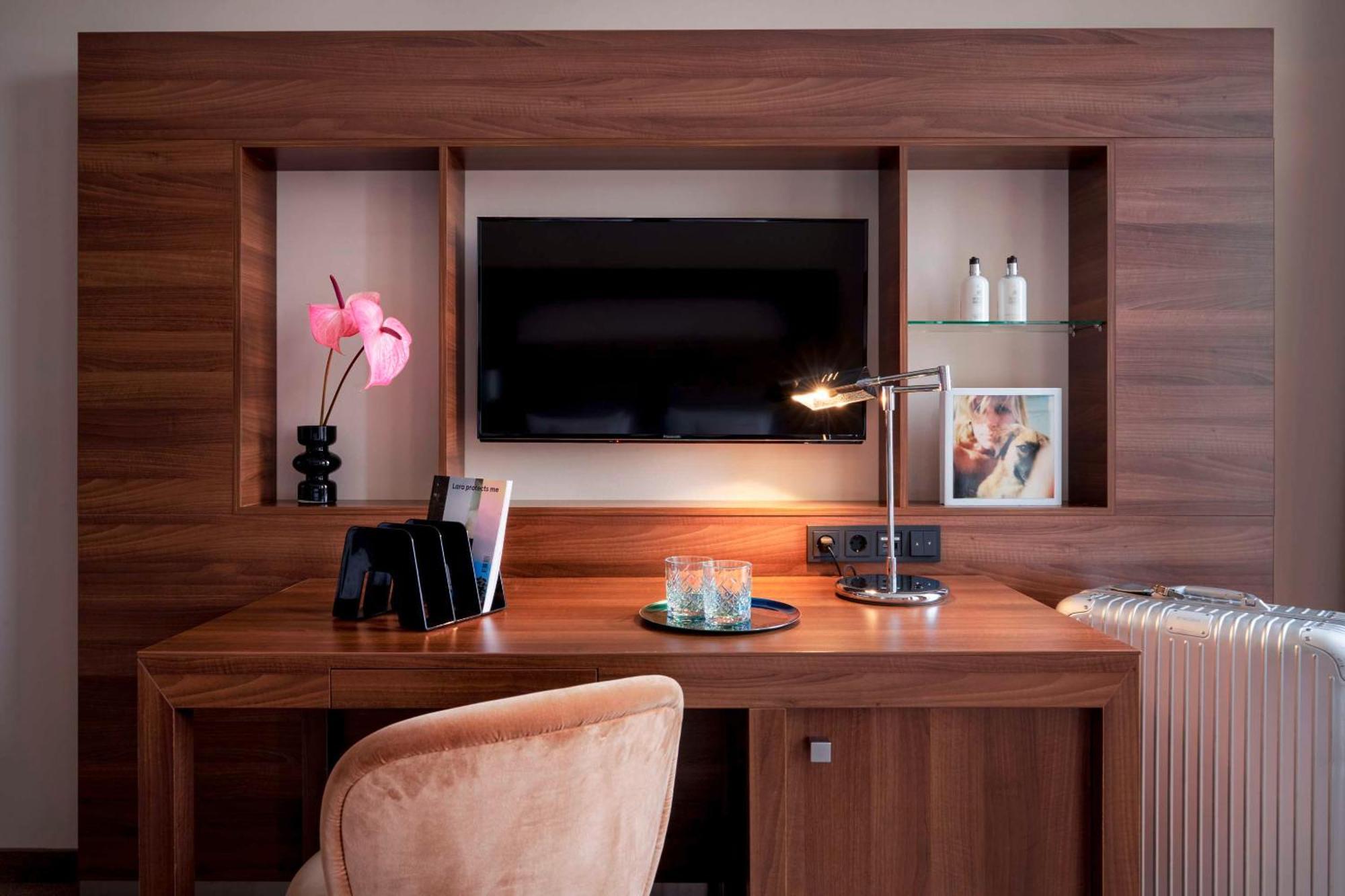 Superior Plus Zimmer mit Kingsize-Bett