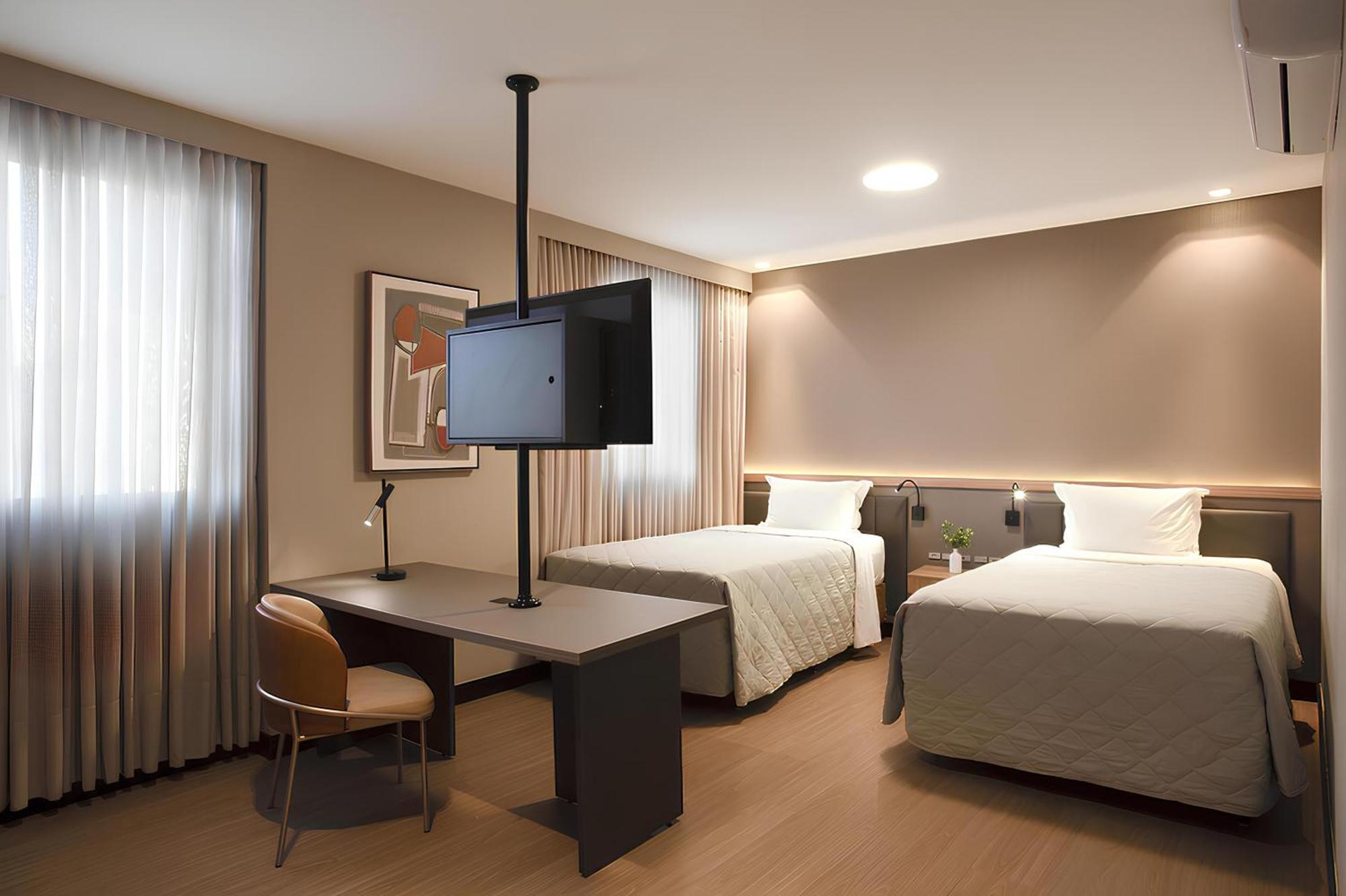 Luxury Twin - Twin Beds