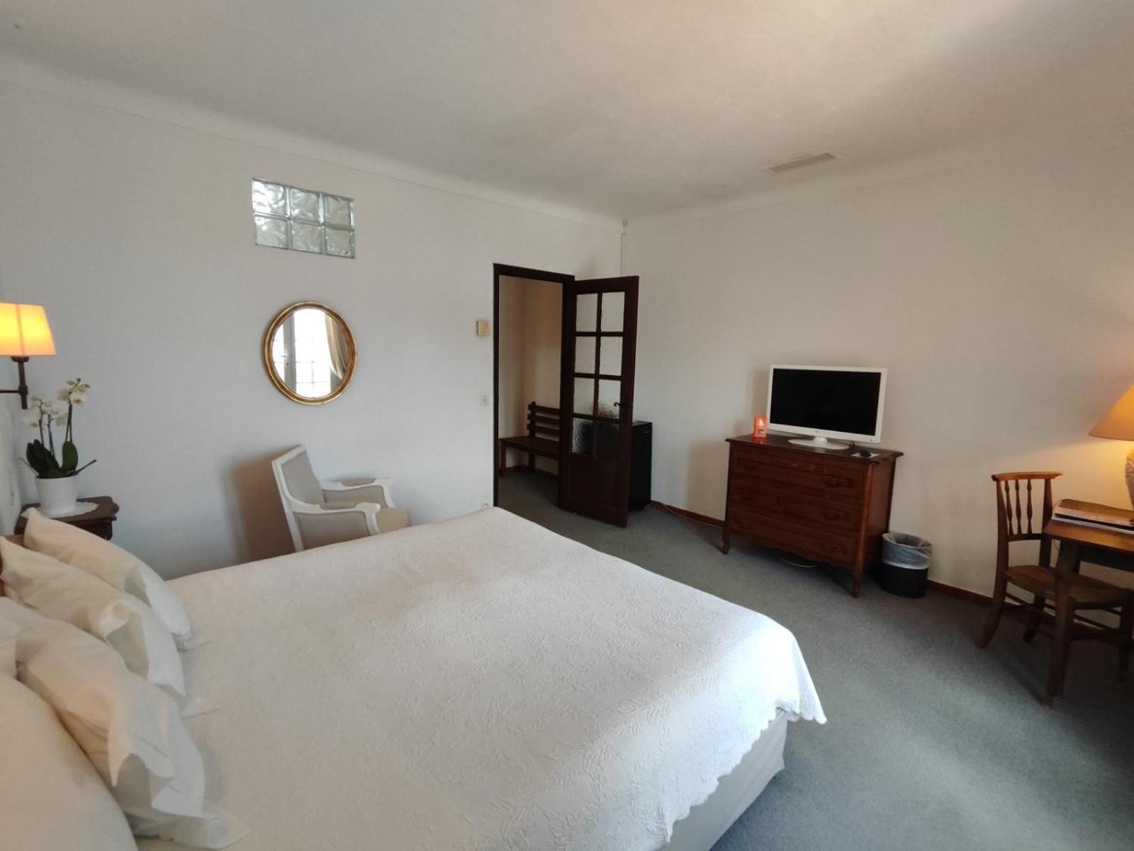 Double Room with Balcony and Sea View