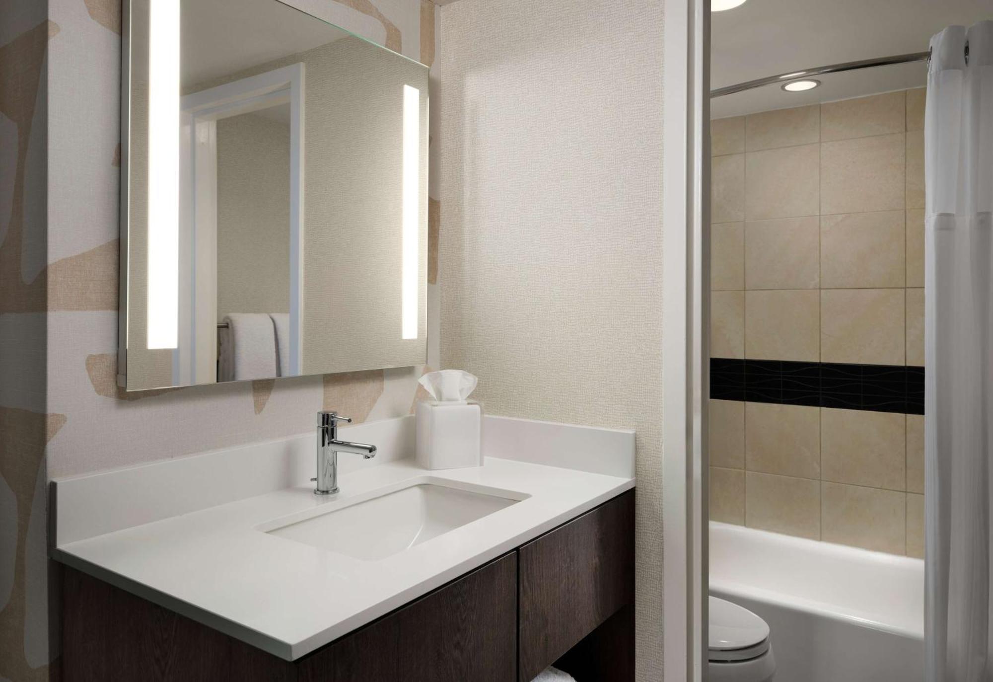 Two Bedroom Suite King Queen