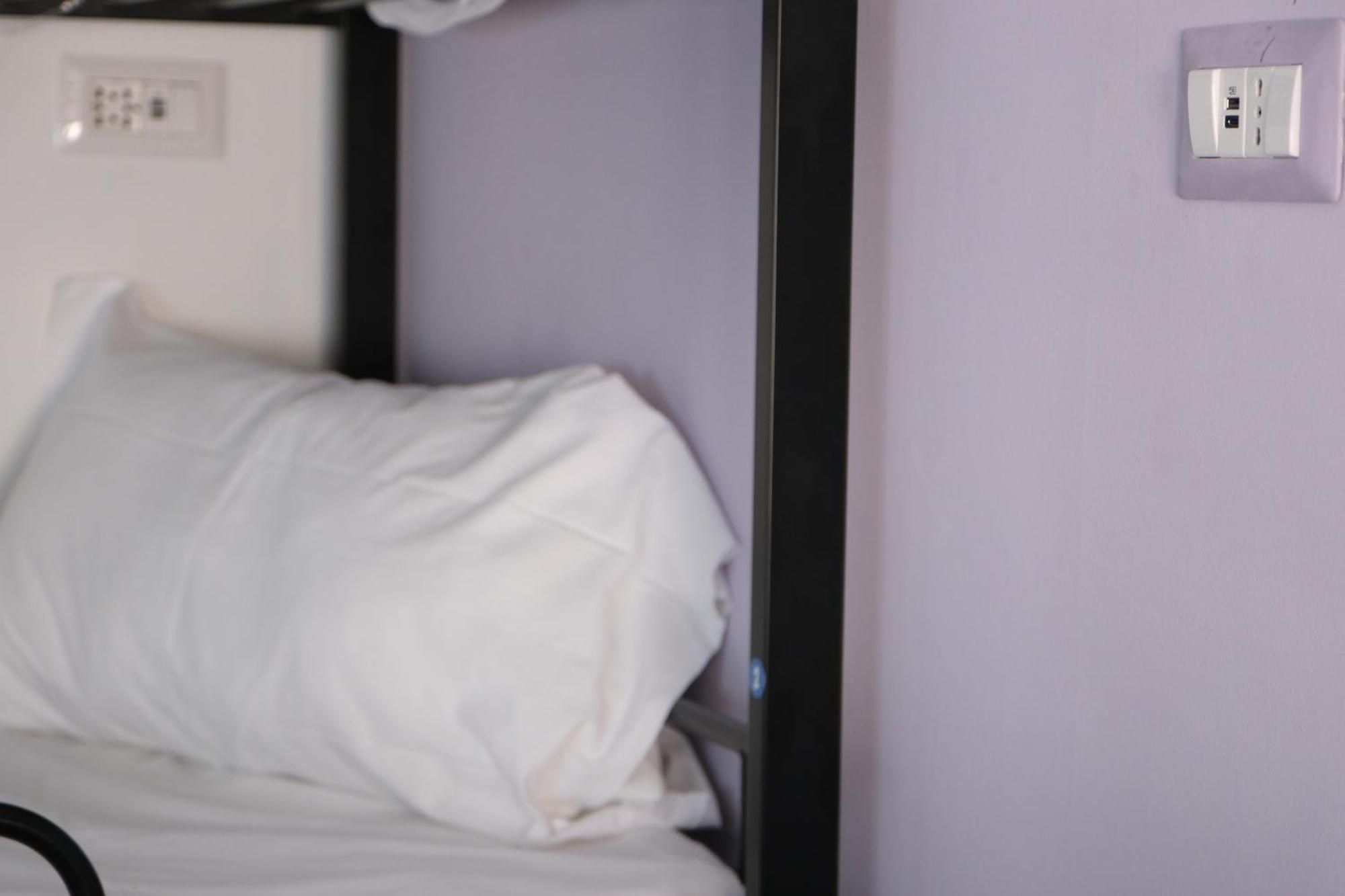 Bed 10-Bed Mixed Dormitory Room