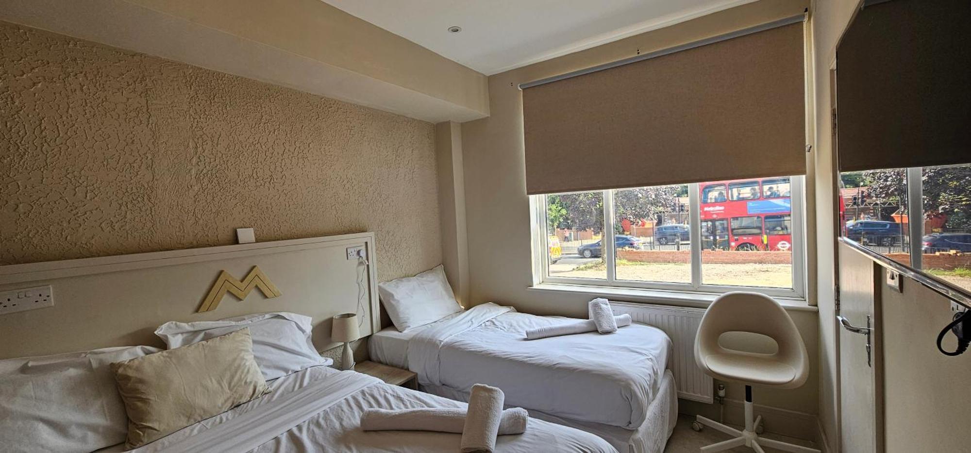 Deluxe Twin Room