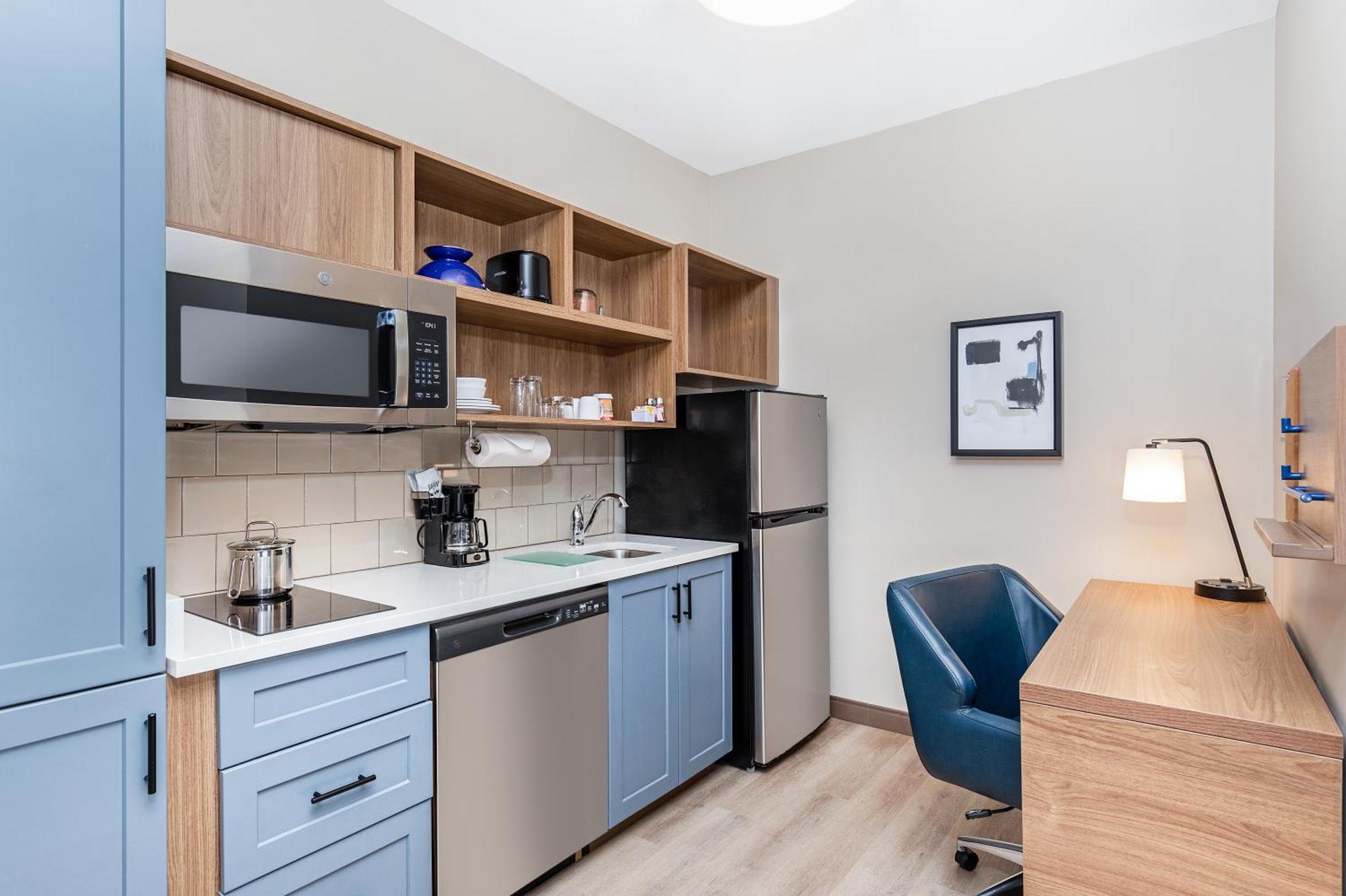 Studio Queen Suite Two Queen Beds Communications Accessible