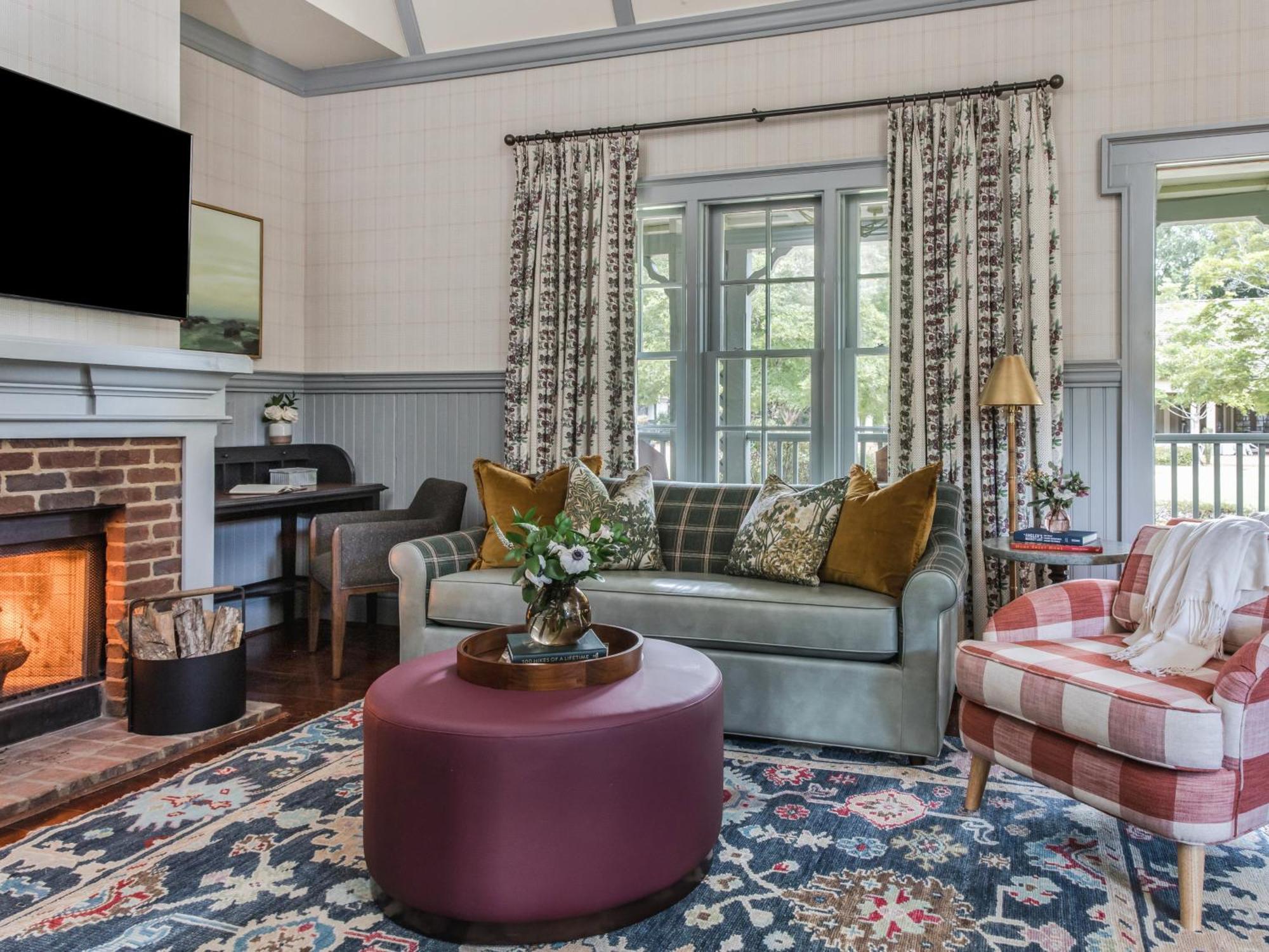 One-Bedroom Cottage Suite