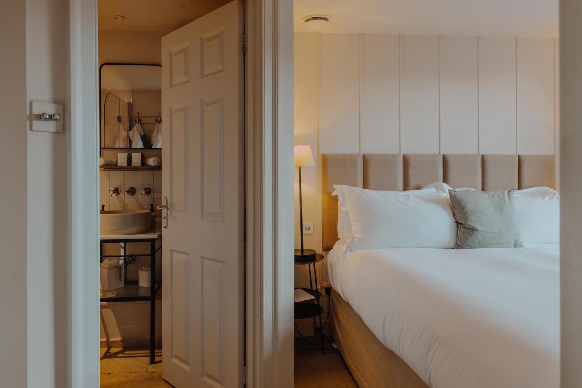 Henrietta Room