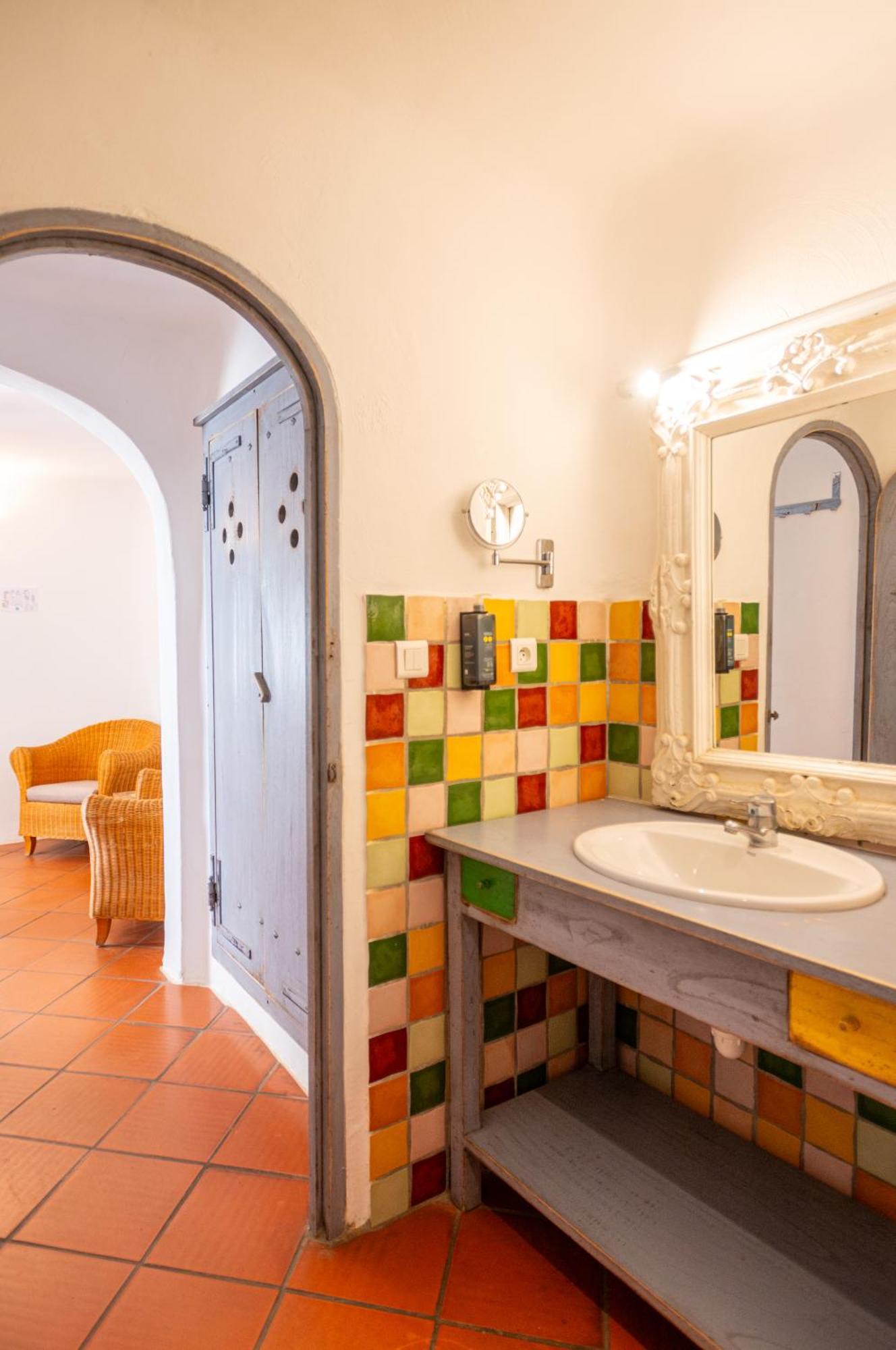 Small Double or Twin Room