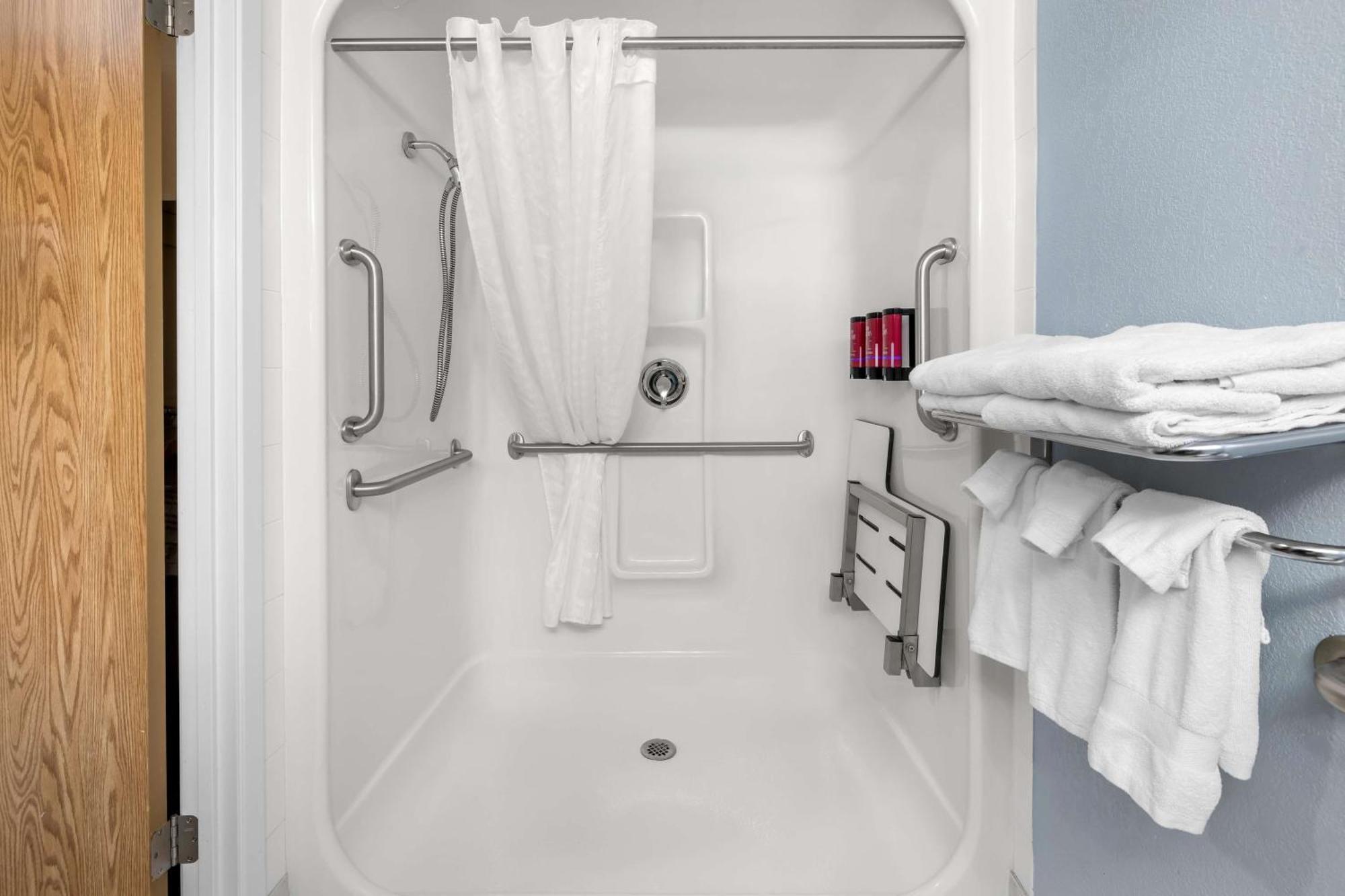 King Room Mobility Accessible Walk Shower