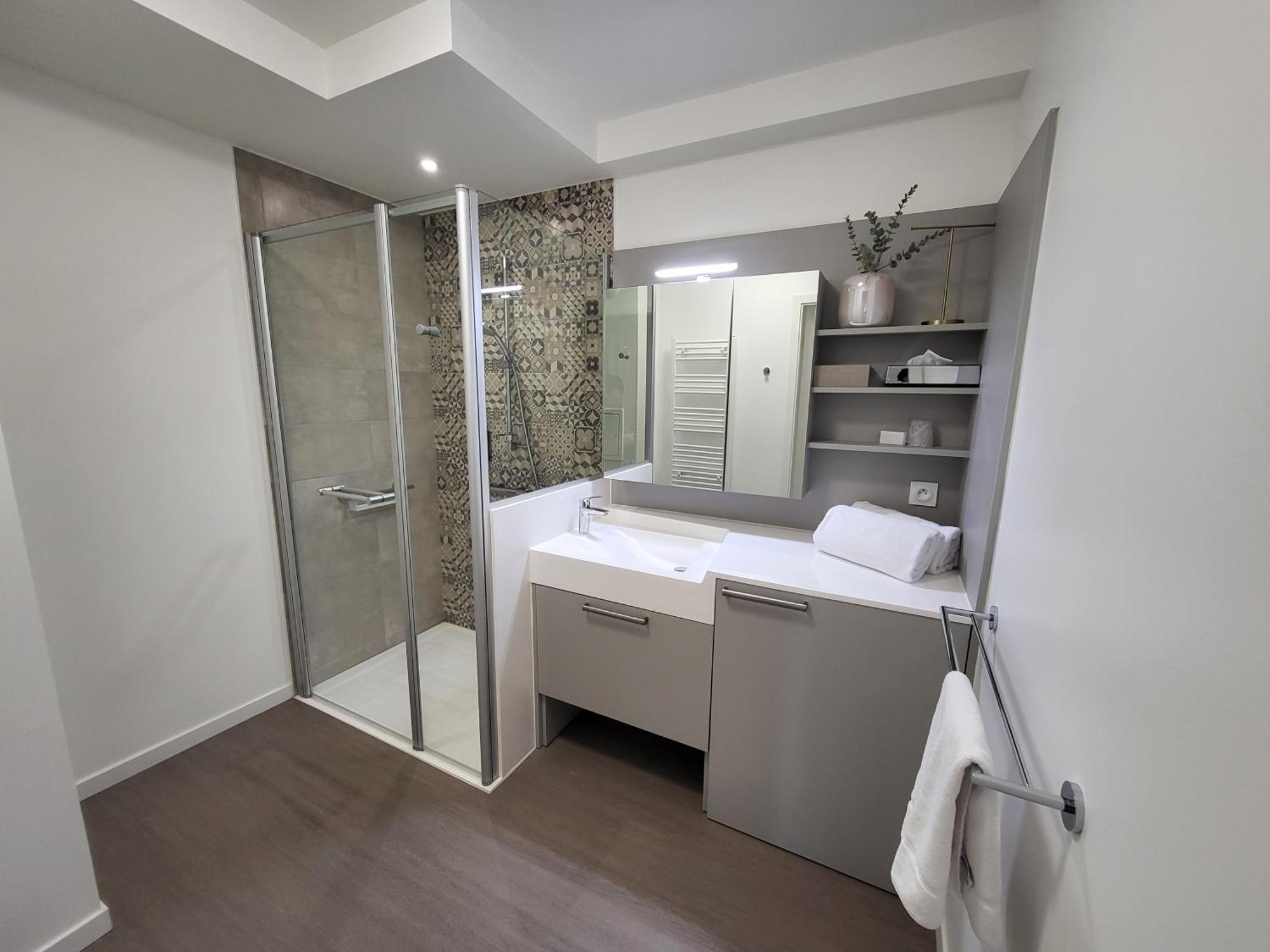 Two-Bedroom Apartment Balcony,1618793531:JPEG