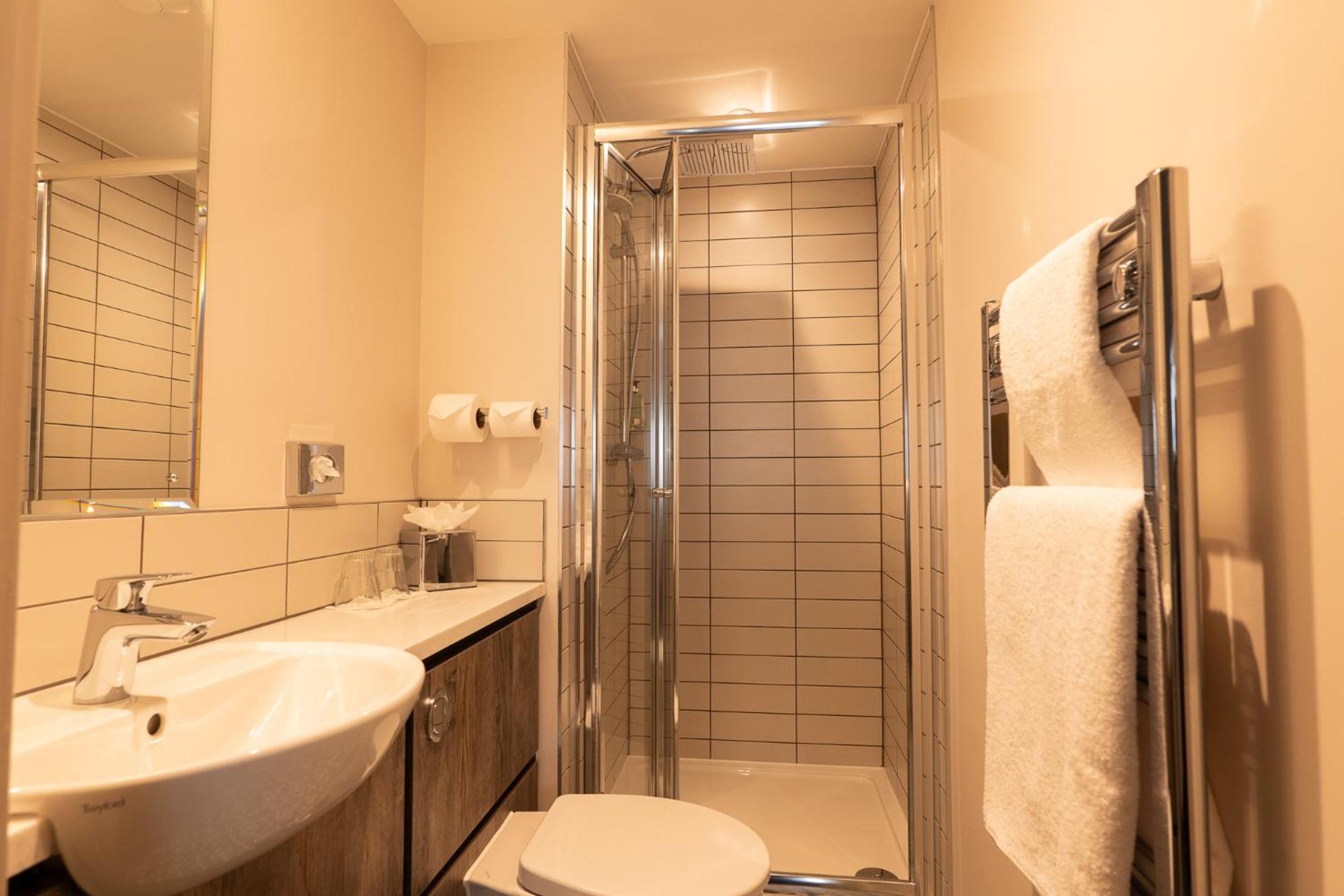 Double or Twin Room with Bunks