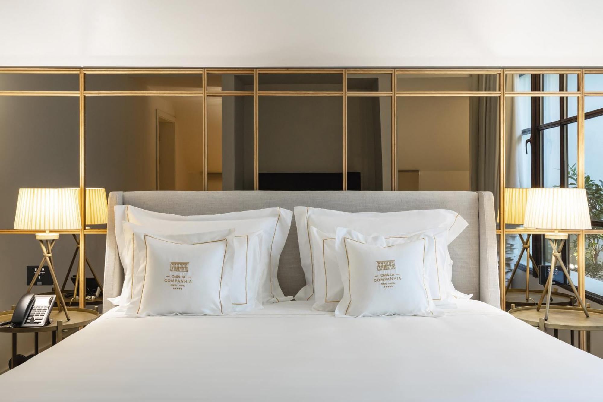 Premium King Room