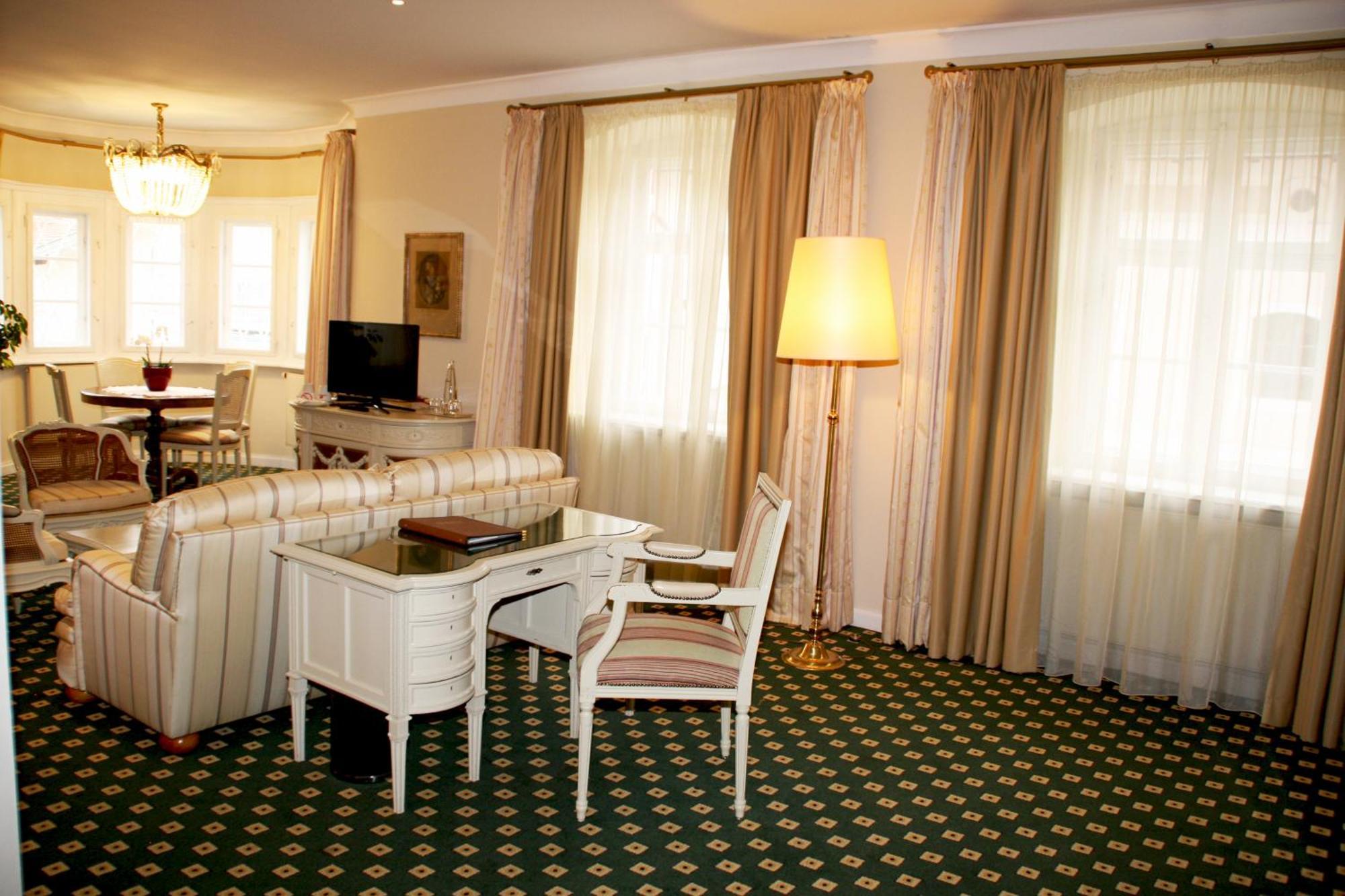 Junior Suite