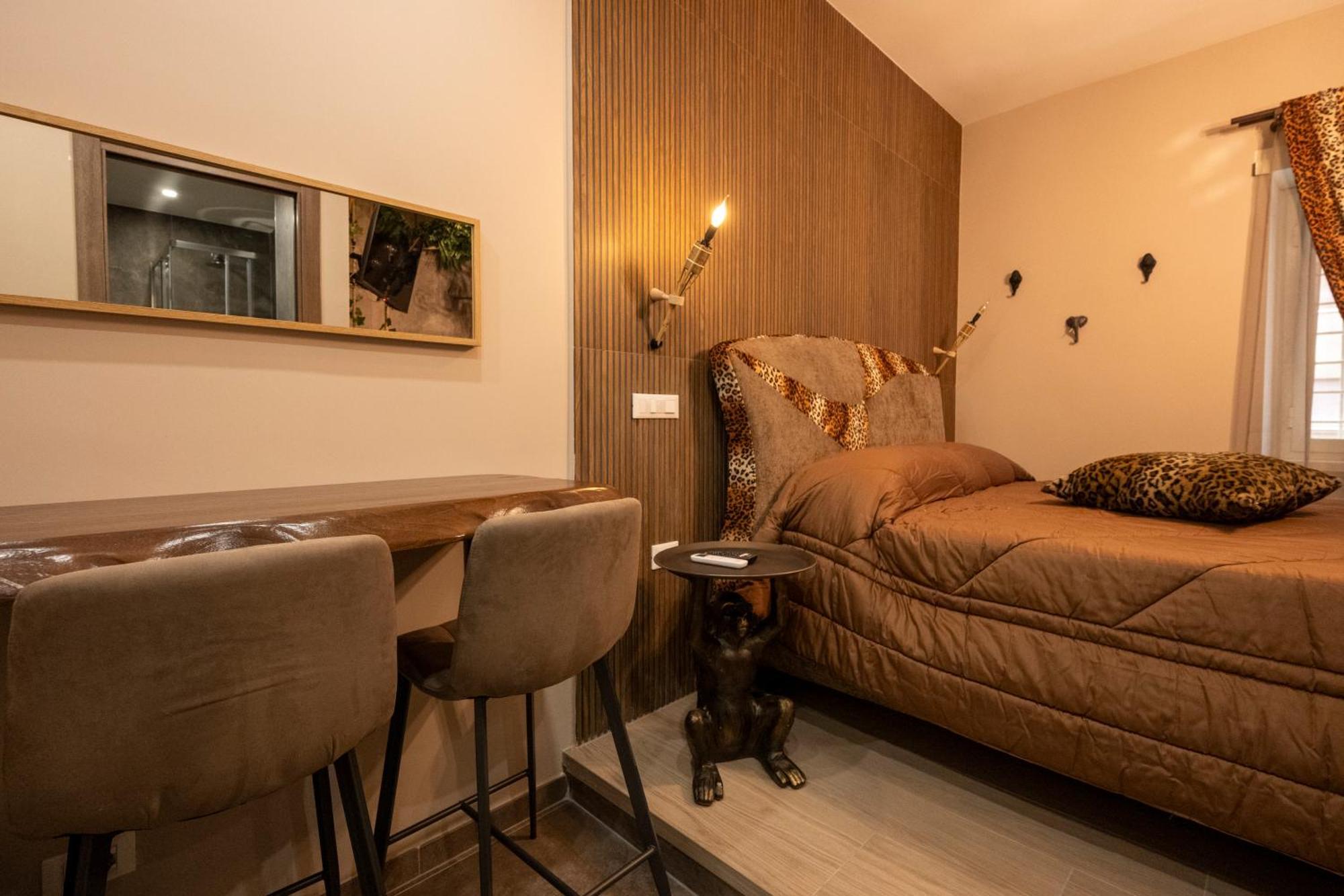 Queen Room Spa Bath
