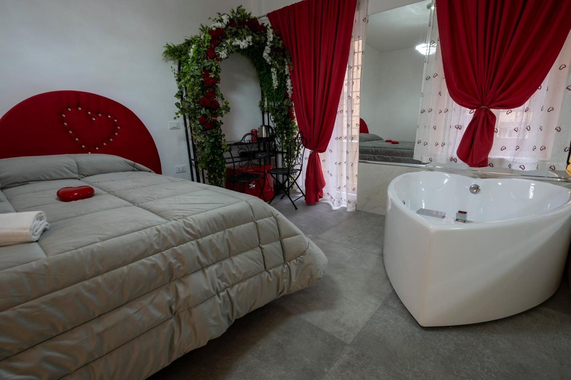 Queen Room Spa Bath,1620375069:JPEG