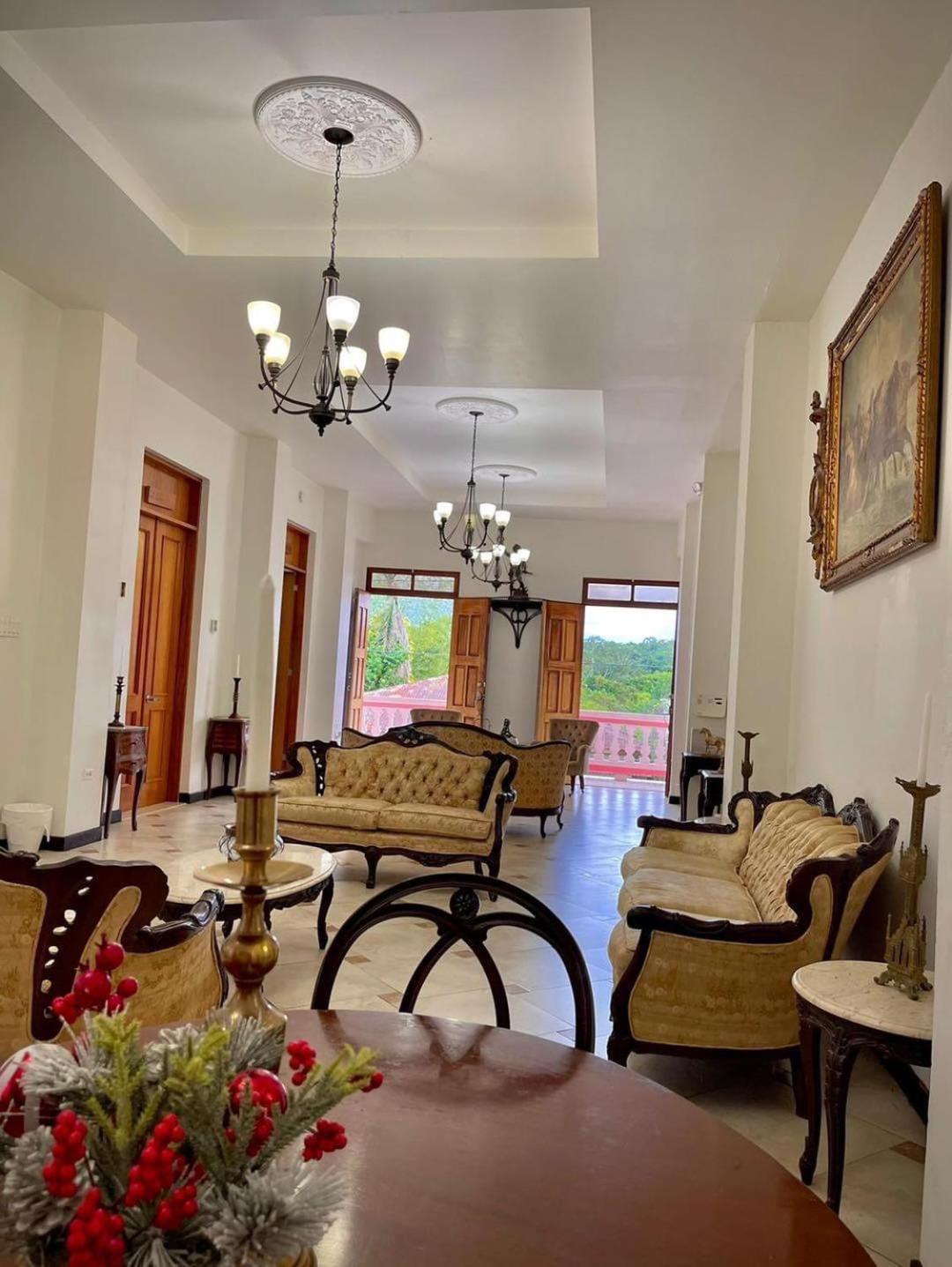Superior Family Room
