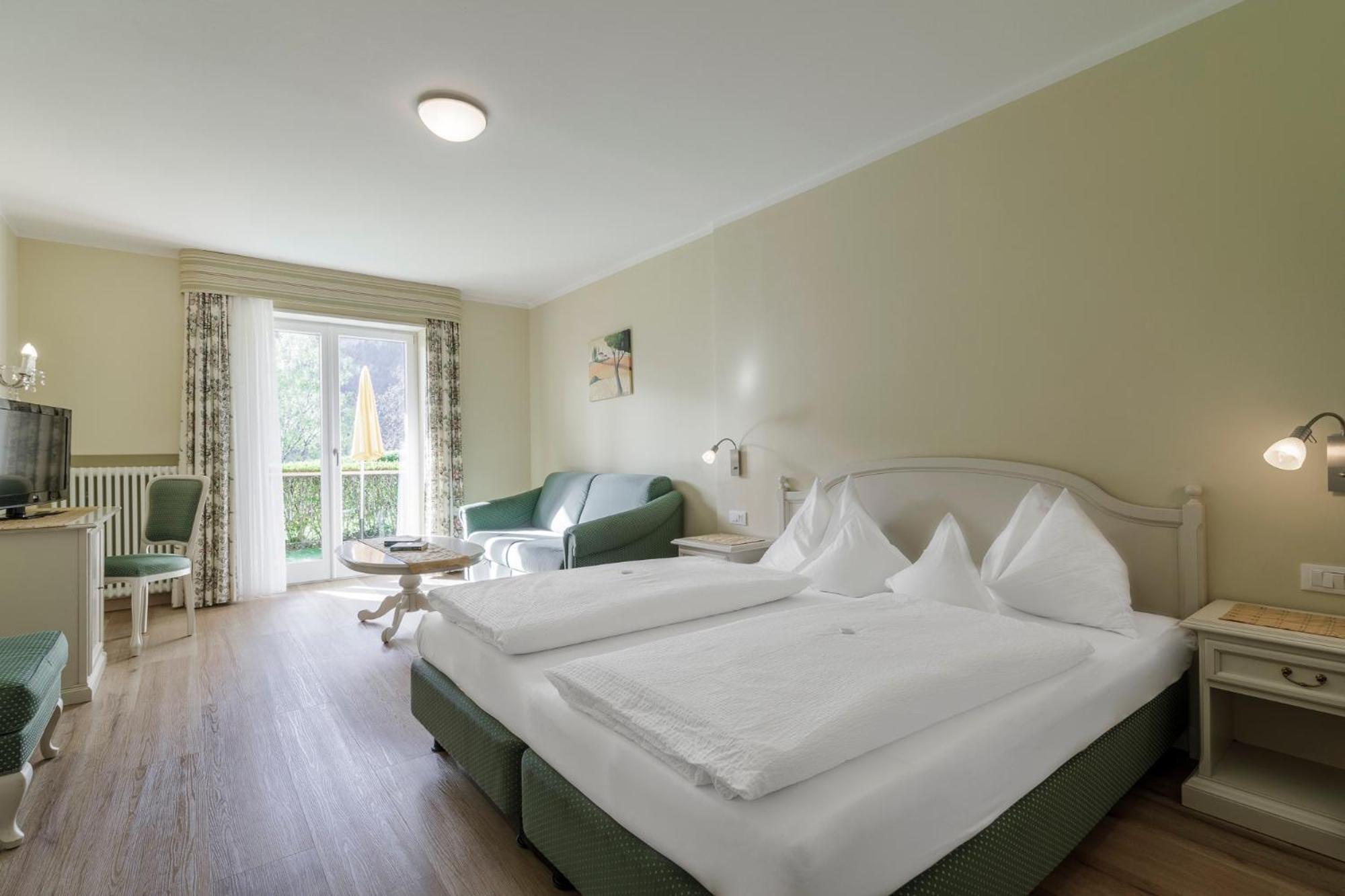 Superior Double Room,1620981074:JPEG