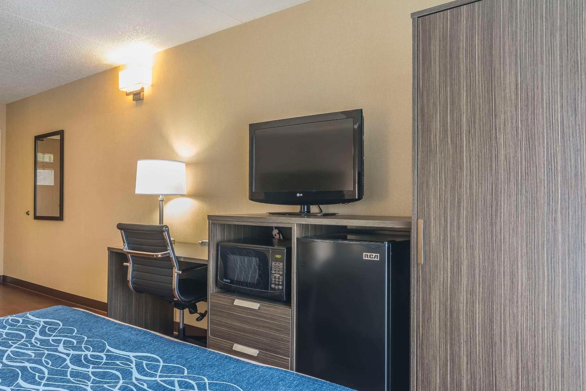 Deluxe Room Two Queen Beds Ground Floor