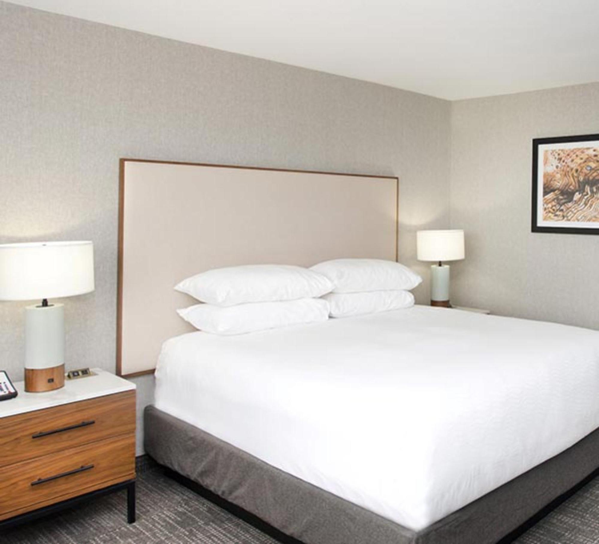 Classic Room King Bed