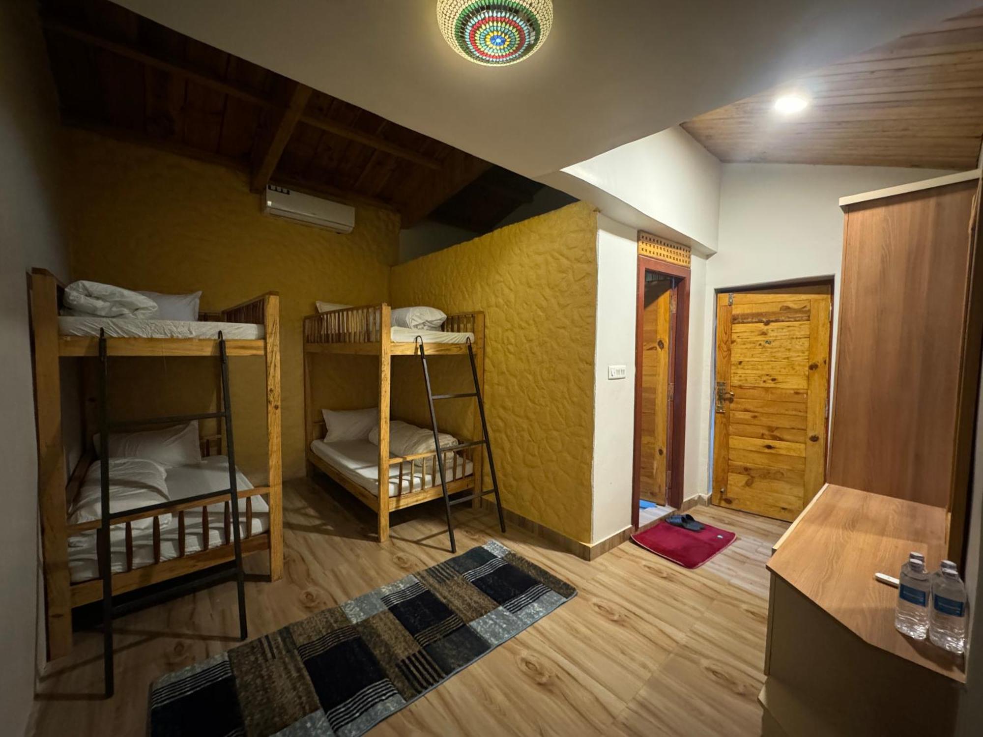 Quadruple Room,1646515751:JPEG