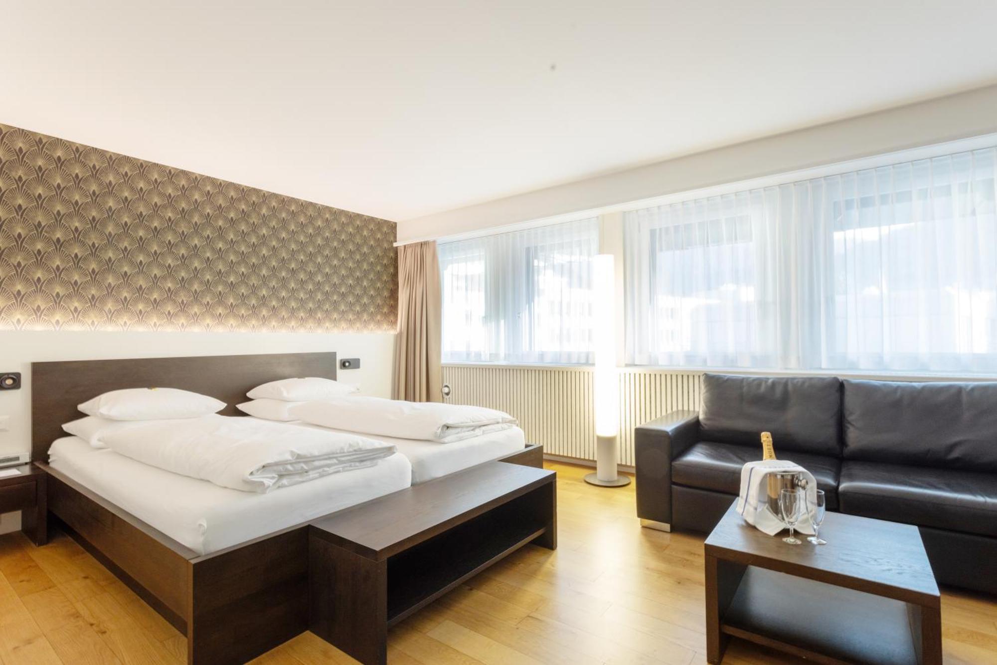 Superior Double King Size Room with Air Conditioning