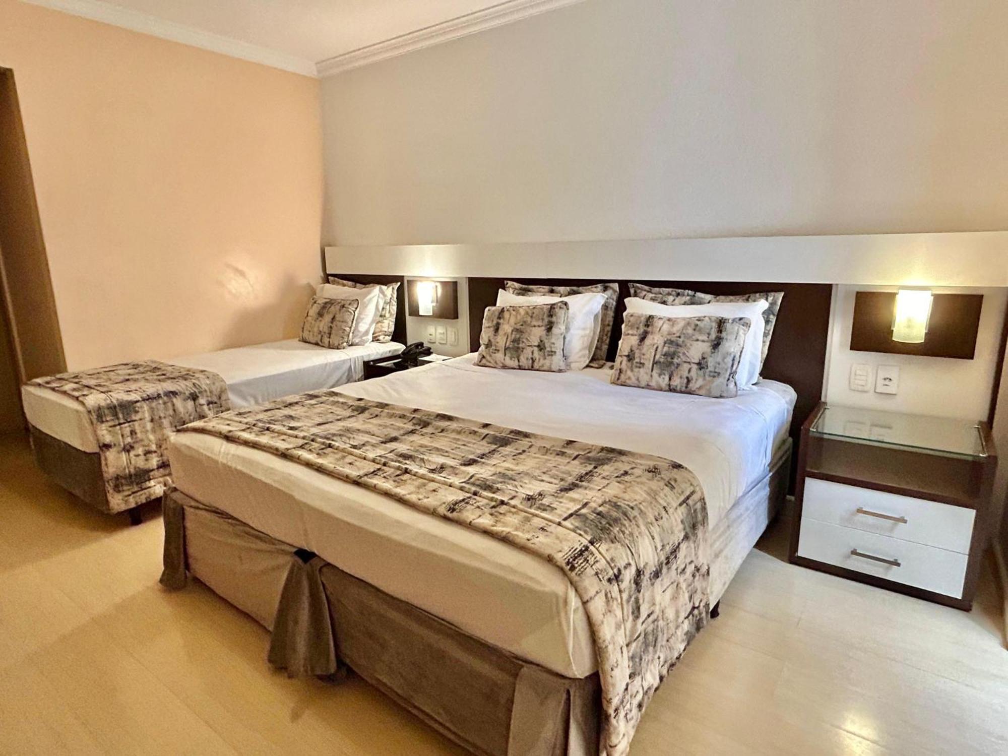 Luxury Triple Room