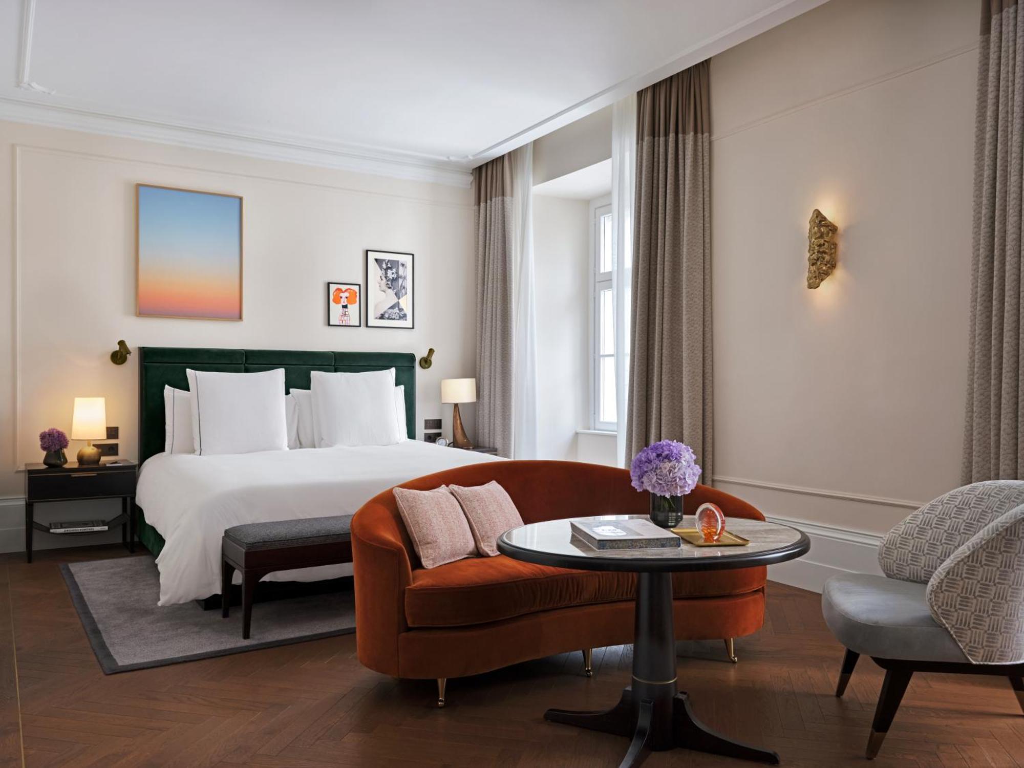 Deluxe Junior Suite