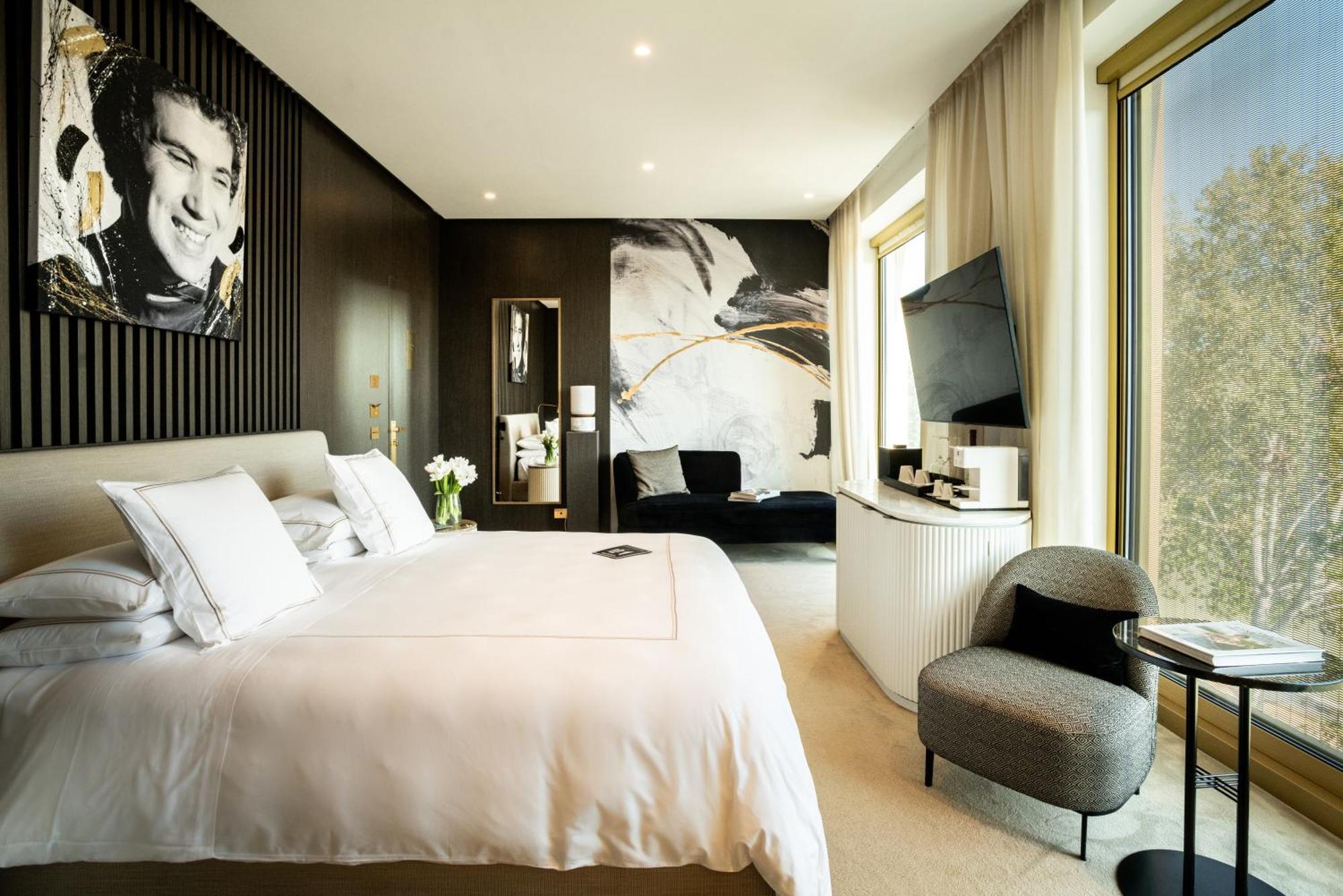 Prestige Double Room with View