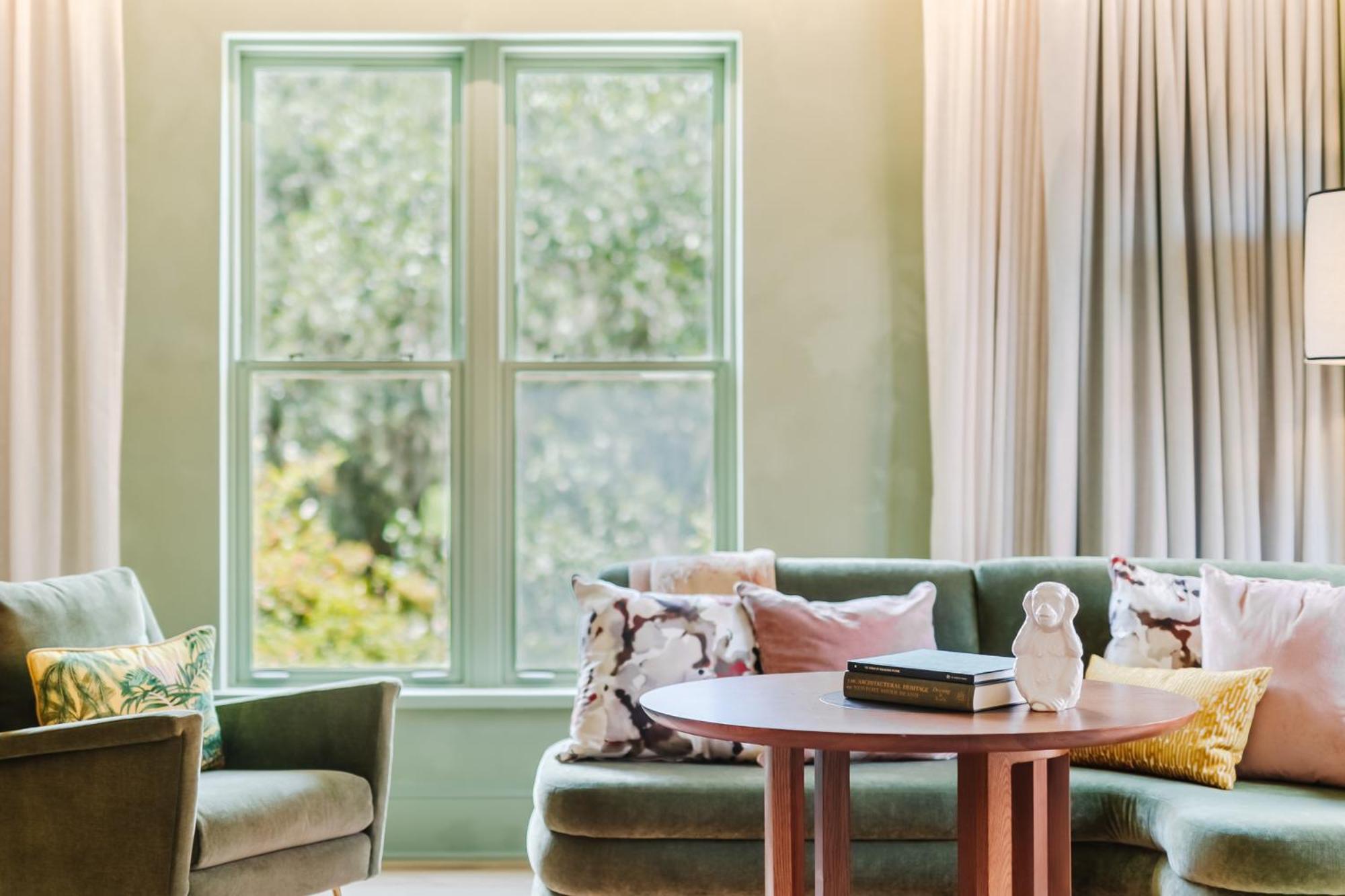 Corner Suite