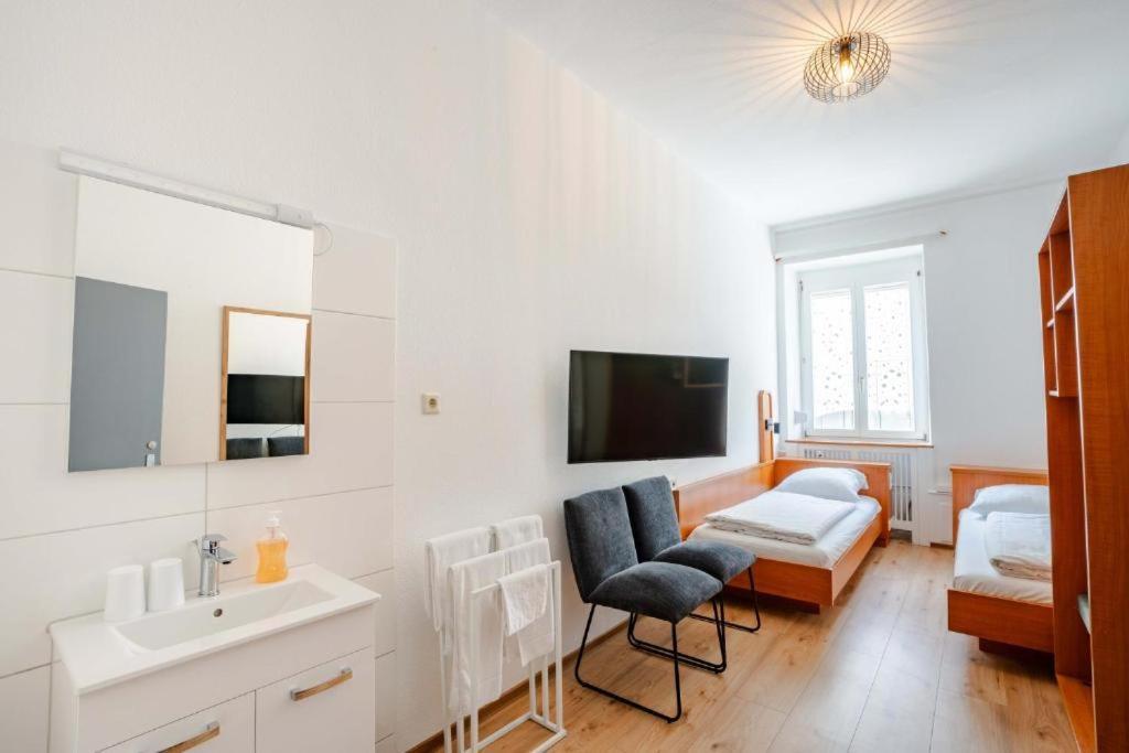 Double Room with Shared Bathroom
